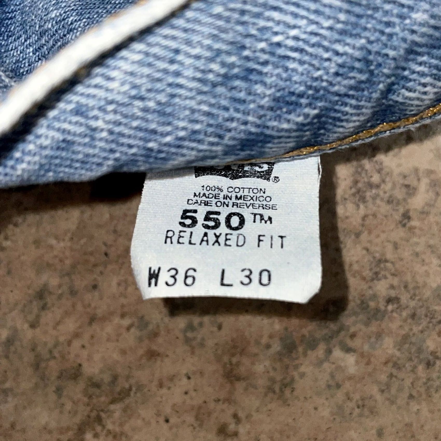 Levi's VINTAGE Levi’s 550 Jeans Men 36x30 Relaxed Fit Blue Straight N/A Size US 36 / EU 52 - 5 Thumbnail