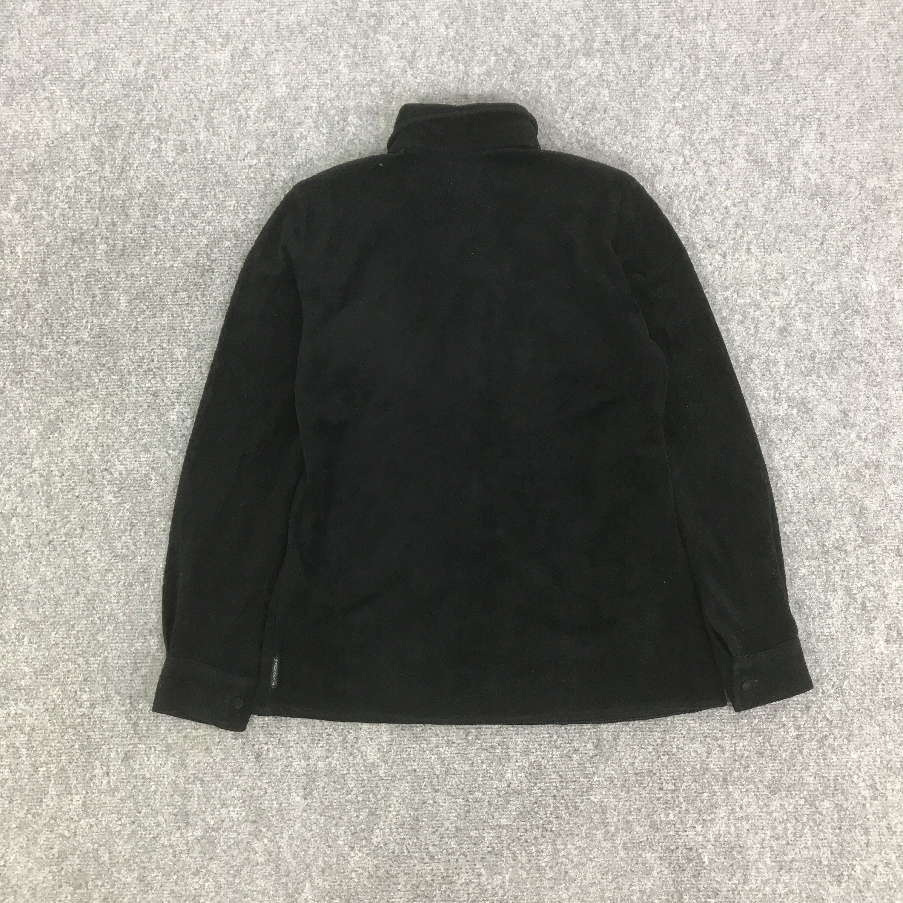 Armani Y2K ARMANI LONG SLEEVE T-SHIRT K117B13 Size US S / EU 44-46 / 1 - 3 Thumbnail