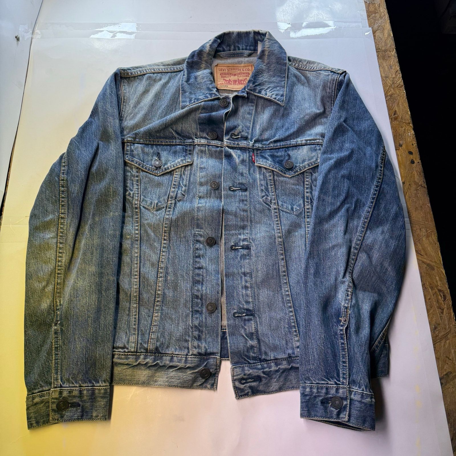 Levi's Levi's 70589 Trucker Denim Blue Jean Jacket Mens Size M Size US M / EU 48-50 / 2 - 1 Thumbnail
