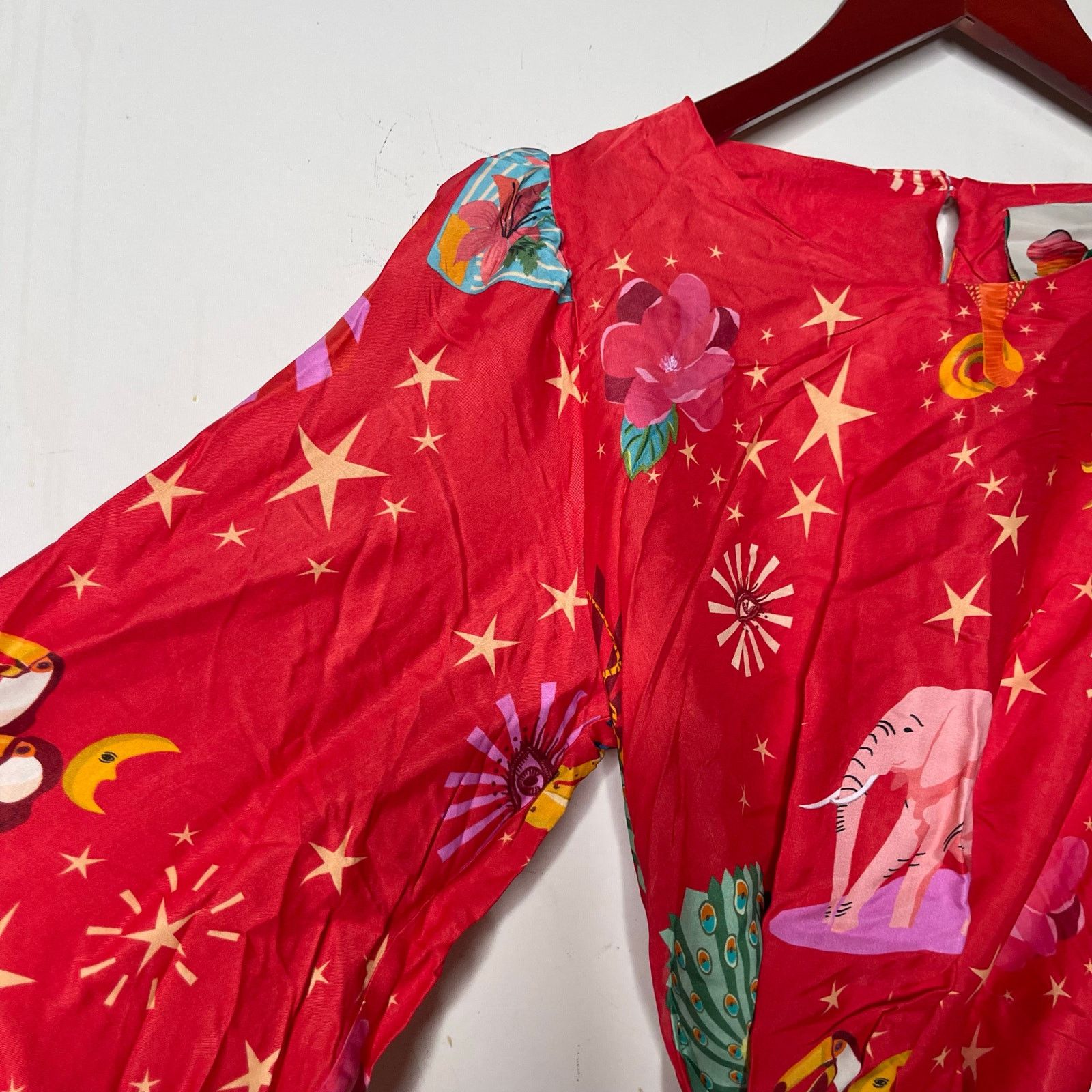 Farm Rio Farm Rio Lotus Star Front Twisted Midi Red Dress sz S Size S / US 4 / IT 40 - 10 Thumbnail