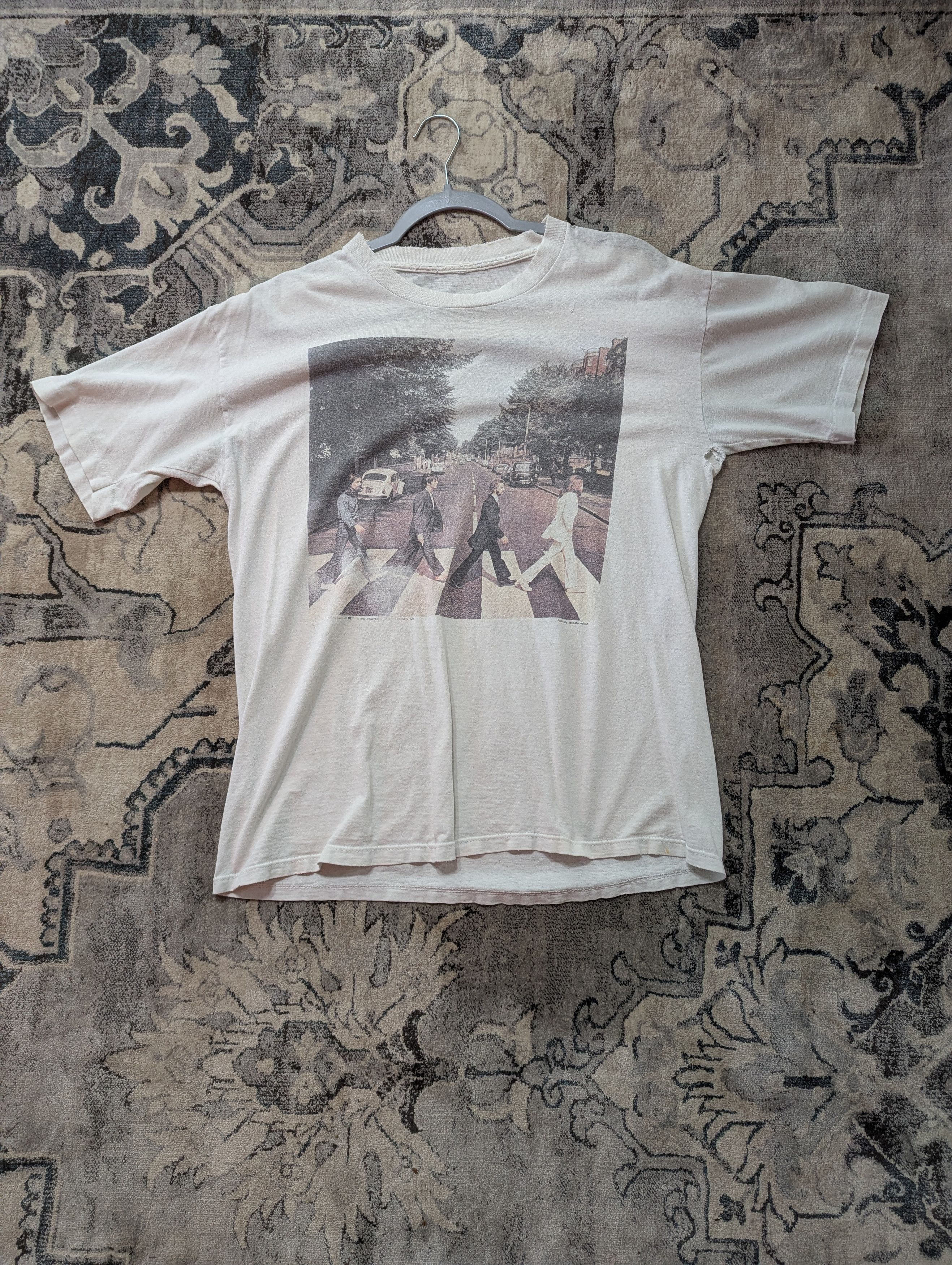 Vintage Vintage Beatles Abbey Road T Shirt Size US M / EU 48-50 / 2 - 1 Thumbnail