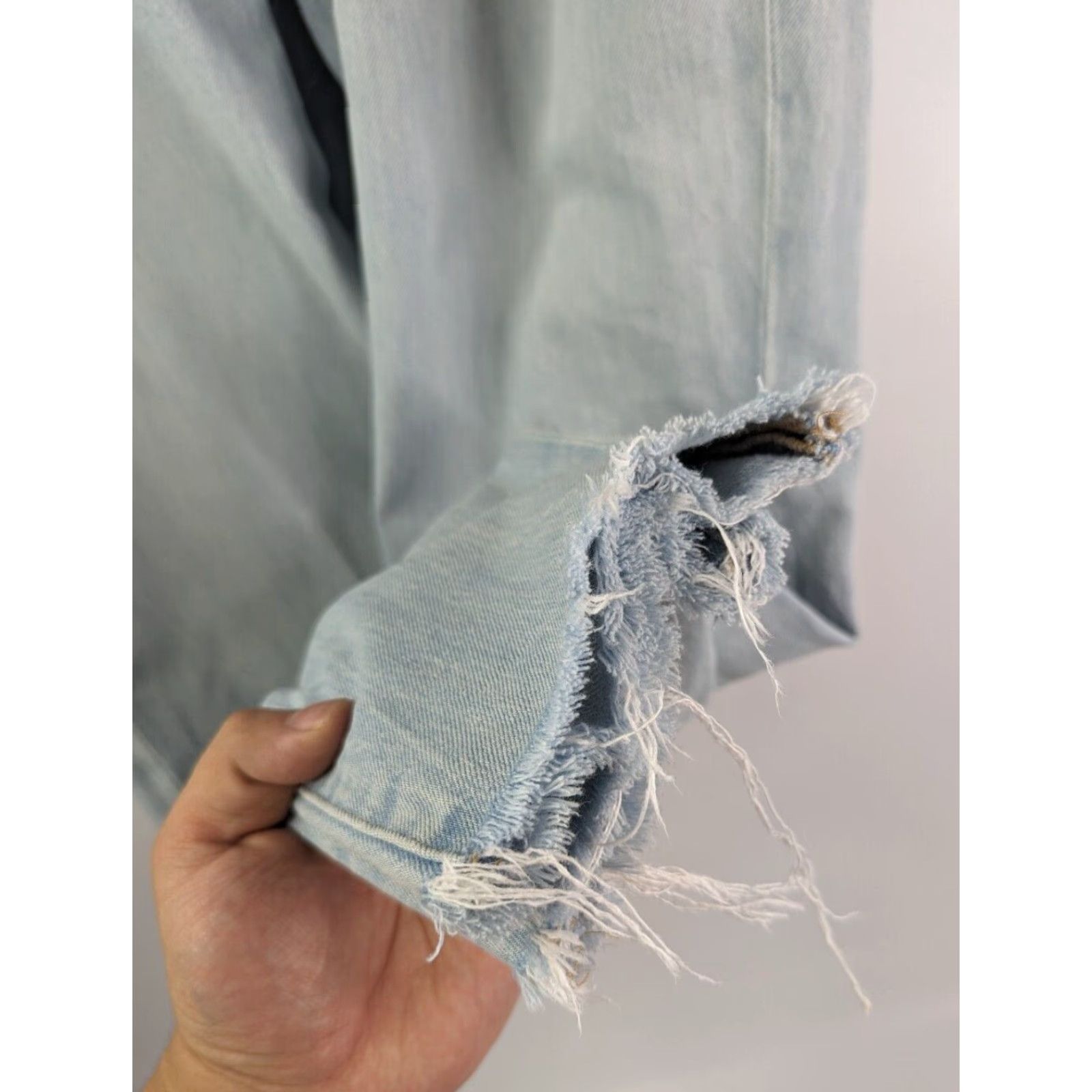 Frame FRAME Le Garcon Boyfriend Jeans LGJRA439 32 Jimi Blue Denim Light Distressed 5-Pocket Regular Women Jeans Size 24" / US 00 / IT 34 - 3 Thumbnail