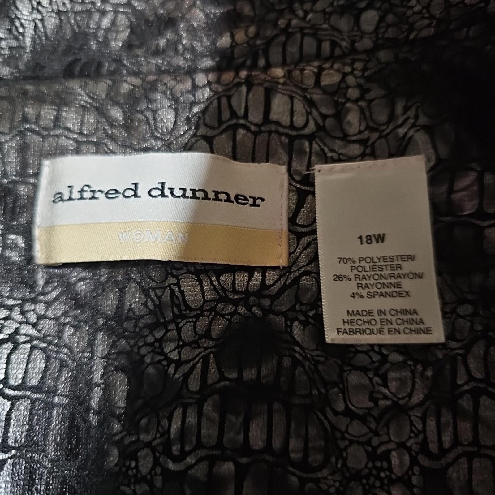 Other Alfred Dunner Women's Jacket 18W Metallic Snakeskin Pattern Size XXL / US 16-18 / IT 52-54 - 4 Thumbnail