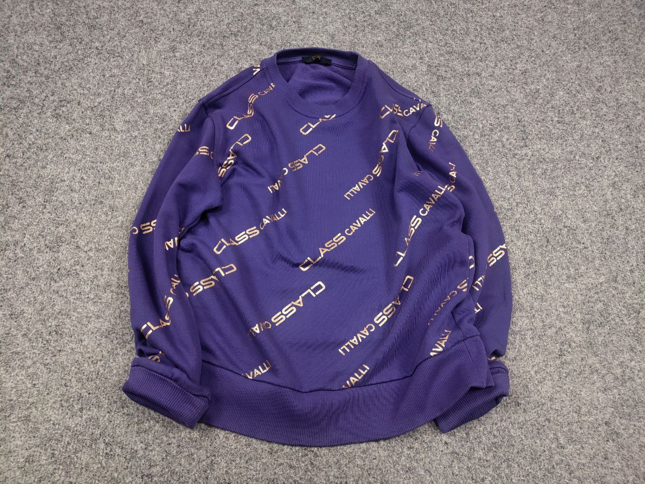 Roberto Cavalli Roberto Cavalli class Design Purple Monogram Logo Sweatshirt Size US S / EU 44-46 / 1 - 3 Thumbnail