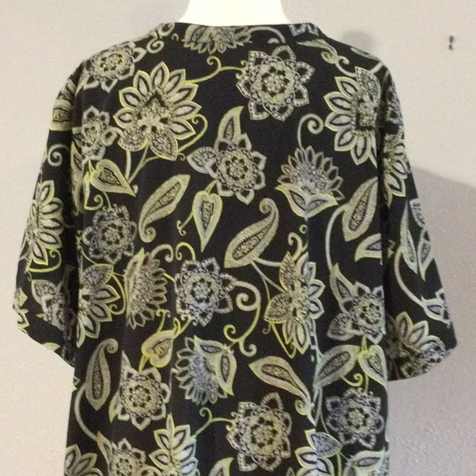 Other Catherines Blk/Green Paisley Button Front Top 3X 26/28W Size 3XL / US 20-22 - 8 Thumbnail