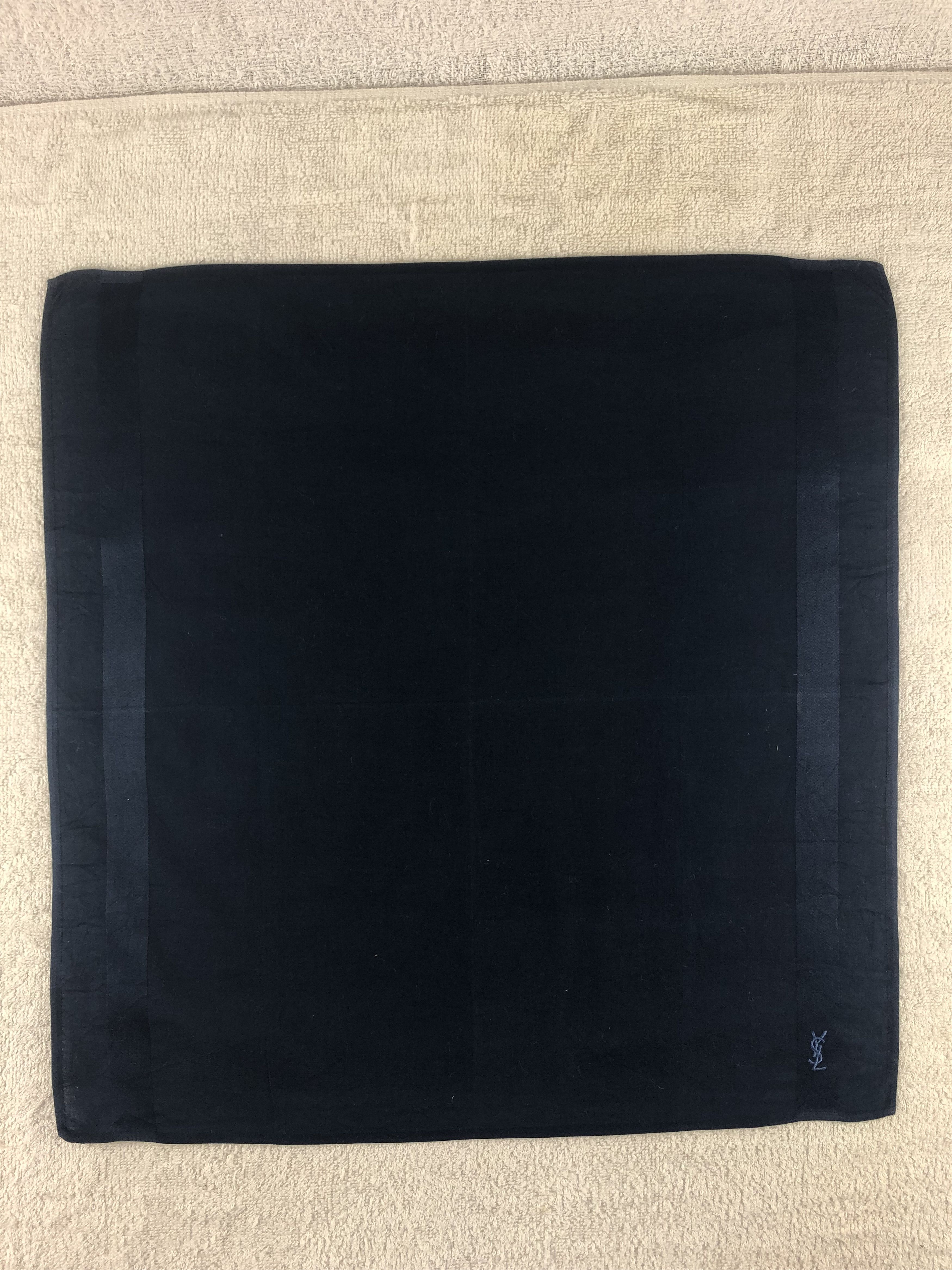 Yves Saint Laurent Yves Saint Laurent Handkerchief / Bandana / Neckerchief Size ONE SIZE - 3 Thumbnail