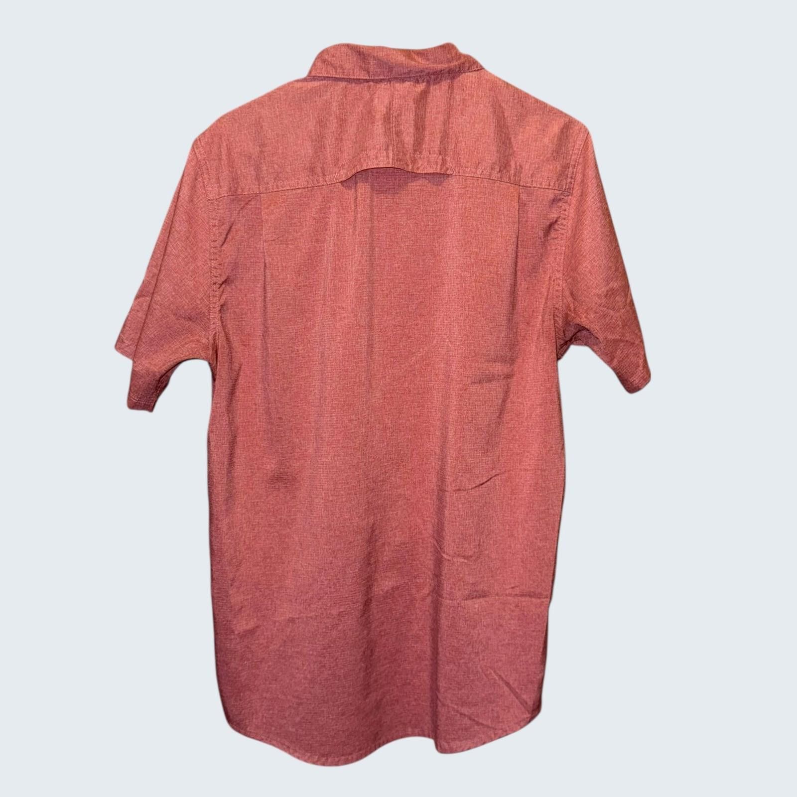 Wrangler Wrangler ATG Mens Red Short Sleeve Button Up Hiking Shirt M Size US M / EU 48-50 / 2 - 2 Thumbnail