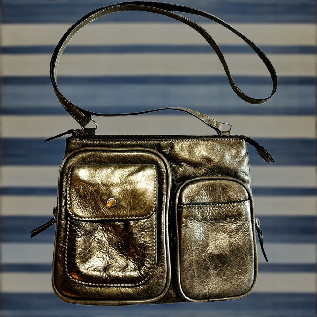 Fossil Fossil Kinley Crossbody Crossbody Purse Shoulder Handbag Women’s Gray Metallic Leather Pebbled Zip Adjustable Strap Womens Small Vintage? Size ONE SIZE - 1 Thumbnail