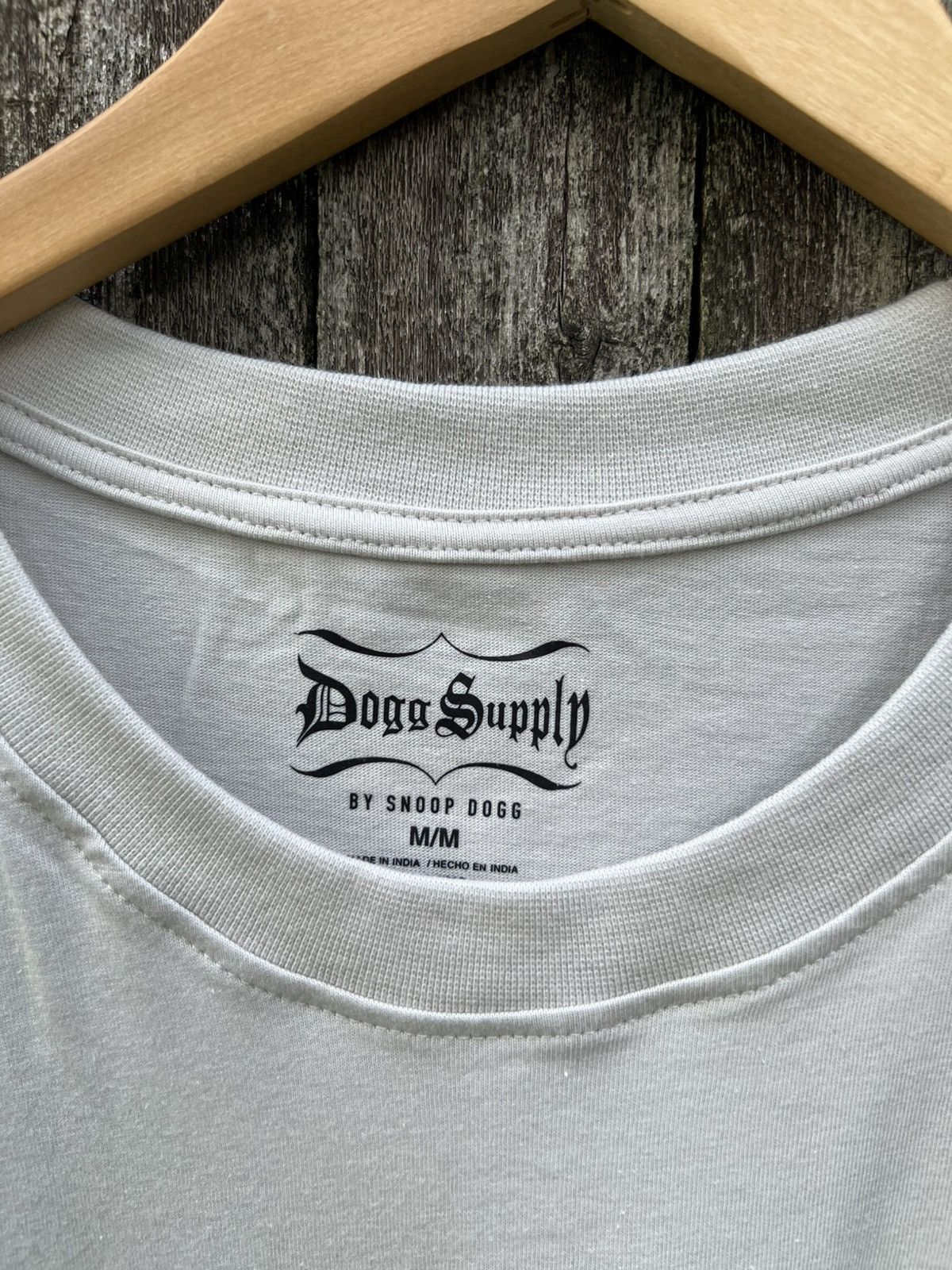 Snoop Dogg Official Snoop Dogg Bandana T Shirt M **Over Sized** Size US M / EU 48-50 / 2 - 3 Thumbnail