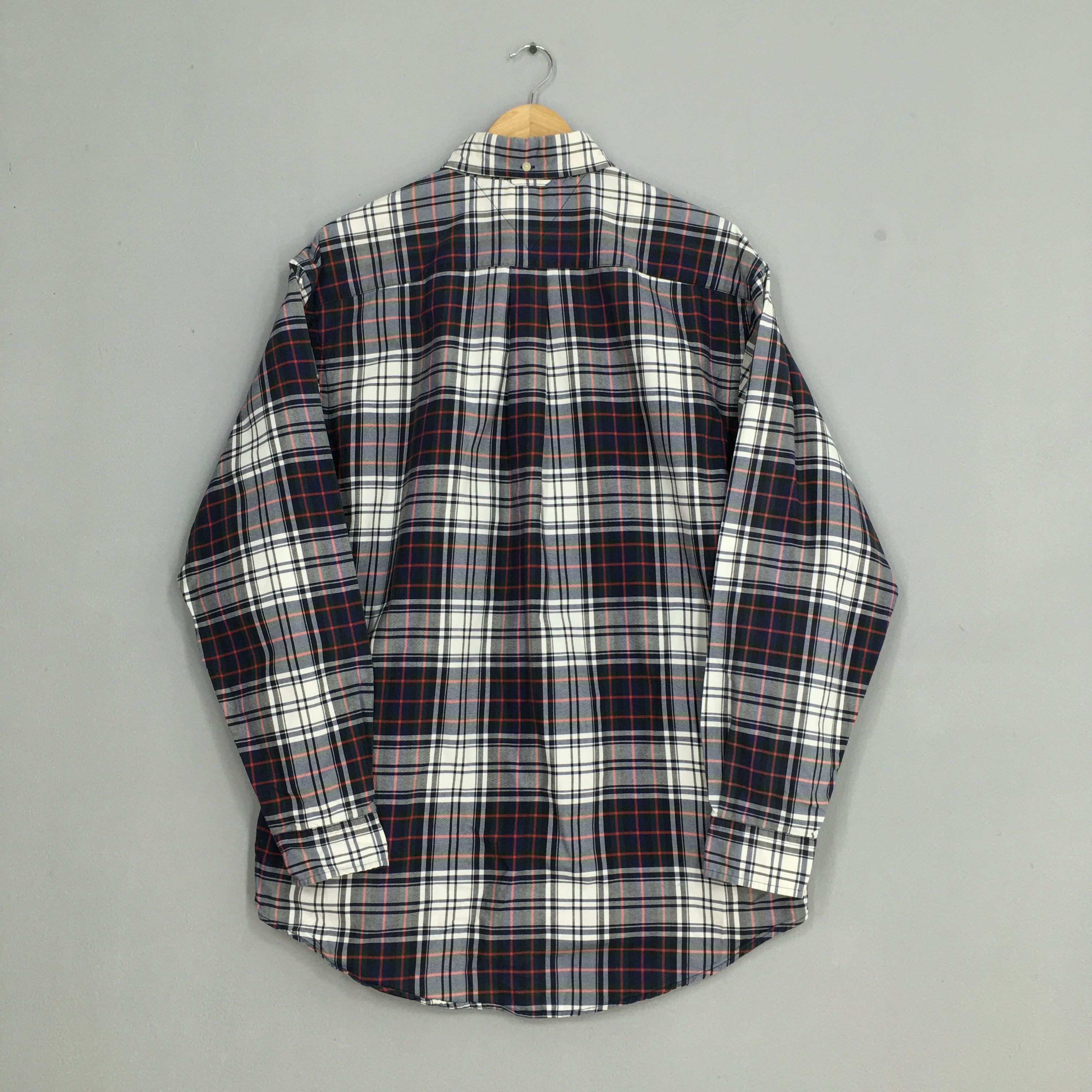 Tommy Hilfiger Vintage 90's Tommy Hilfiger Plaid Oxfords Mens Medium Size US M / EU 48-50 / 2 - 8 Thumbnail