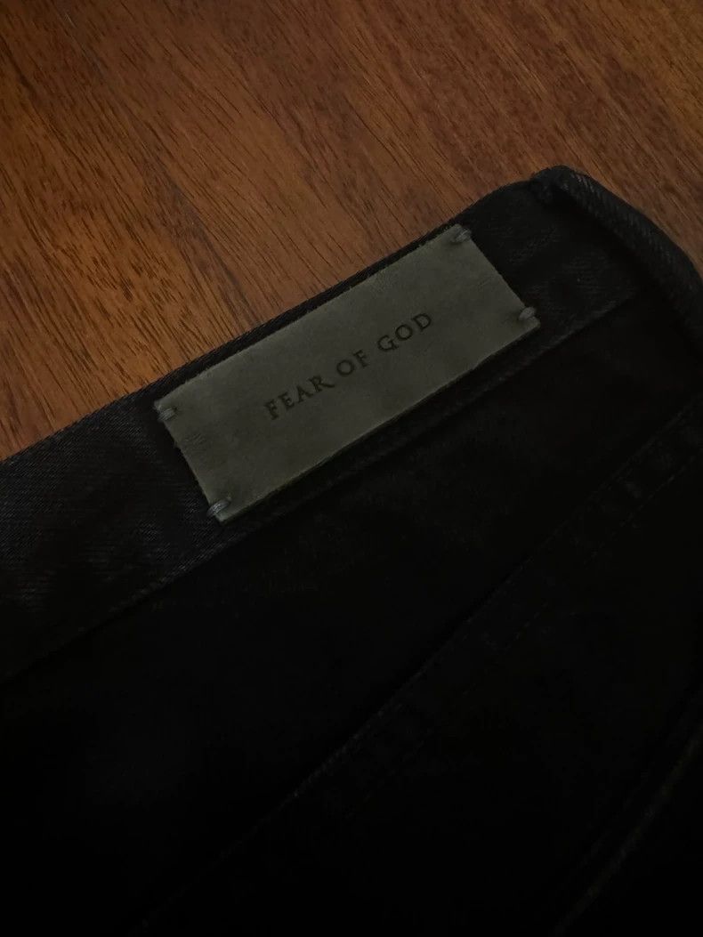 Fear of God Fear of God The main line of the fourth season is cut by t Size US 32 / EU 48 - 8 Thumbnail