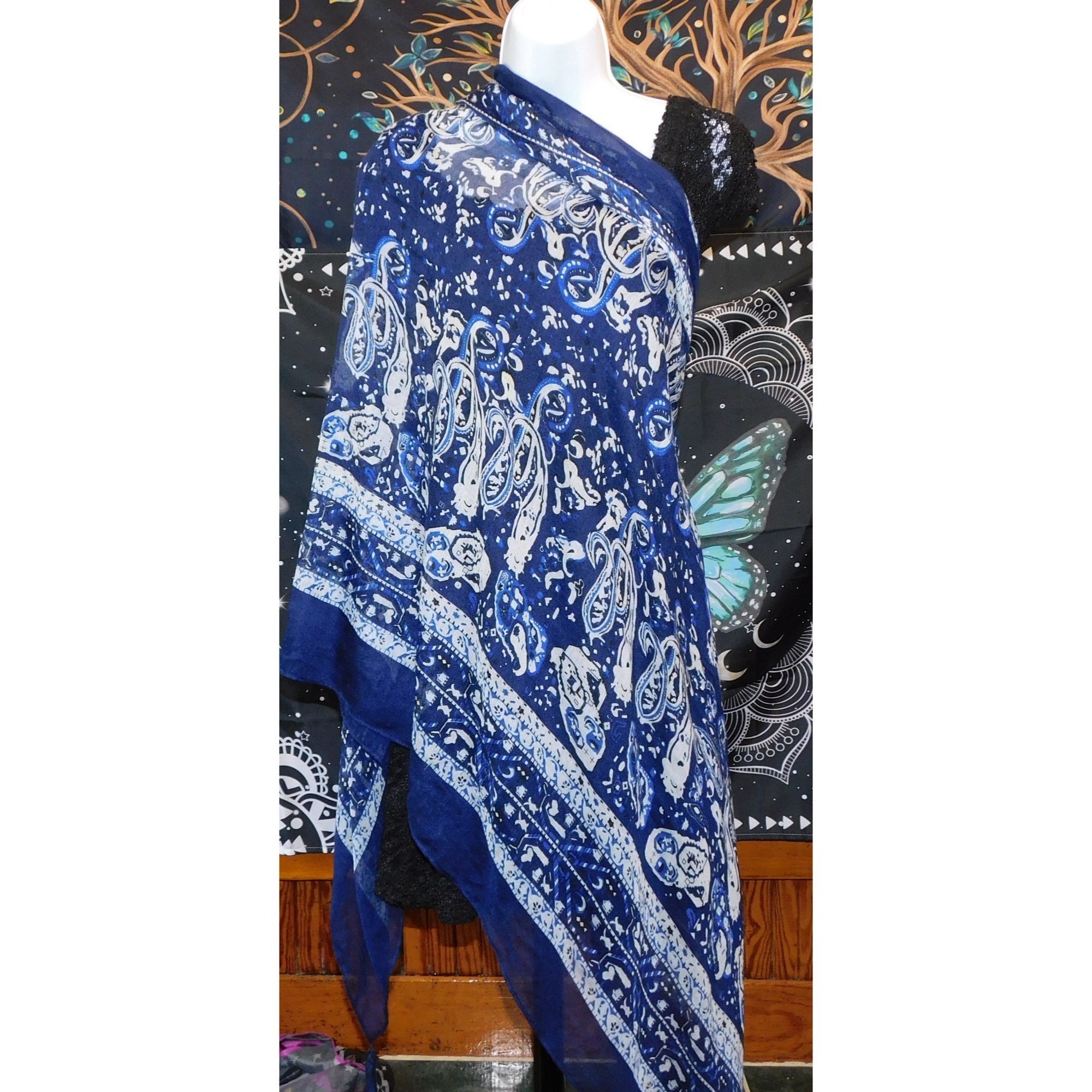 Madden NYC Madden NYC Paisley Scarf Wrap 75x80 Inches Blue & White Size ONE SIZE - 1 Thumbnail