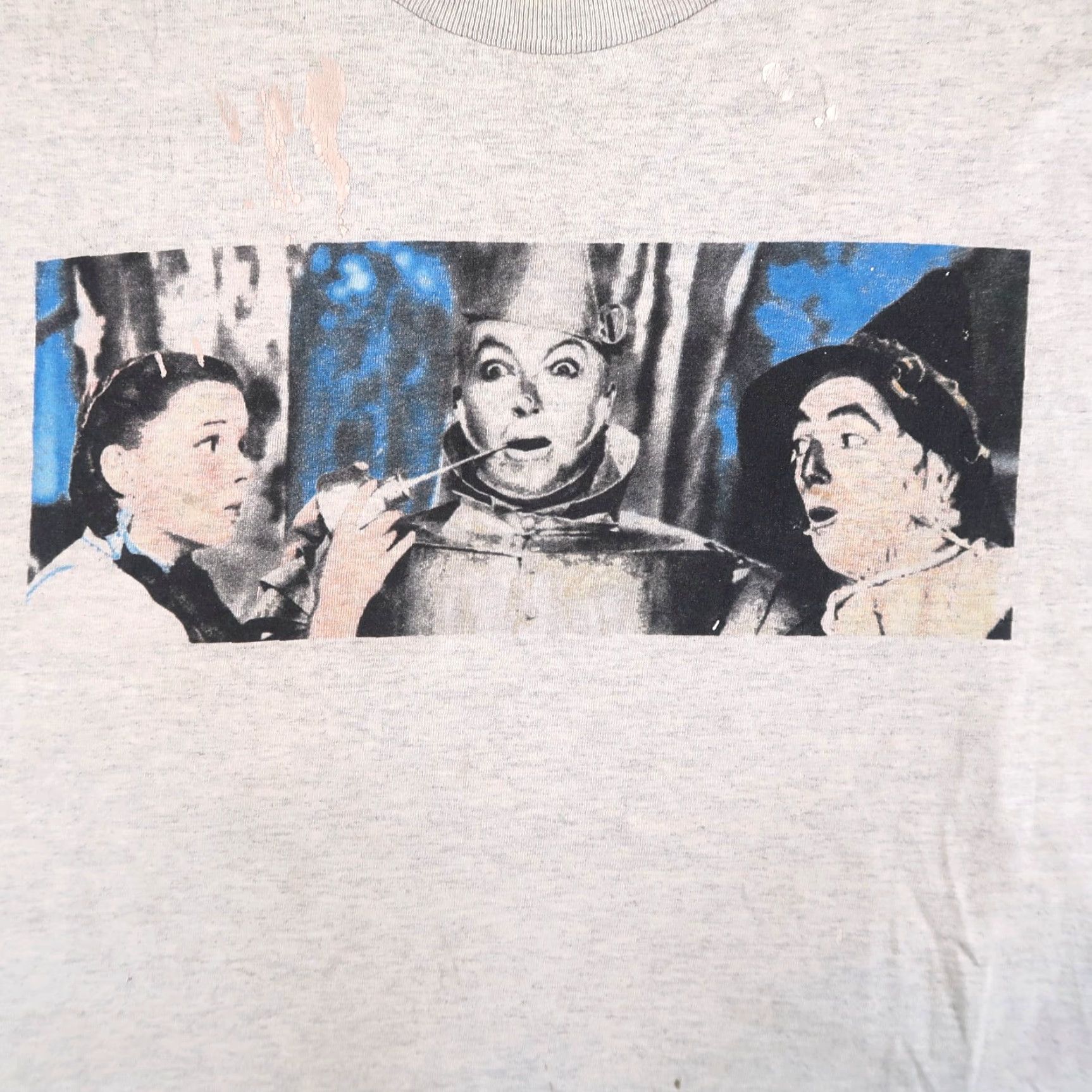 Vintage VINTAGE Warner Bros The Wizard of Oz T-Shirt Gray Crew Neck 1999 90s Size L Mens Graphic Print Size US L / EU 52-54 / 3 - 3 Thumbnail