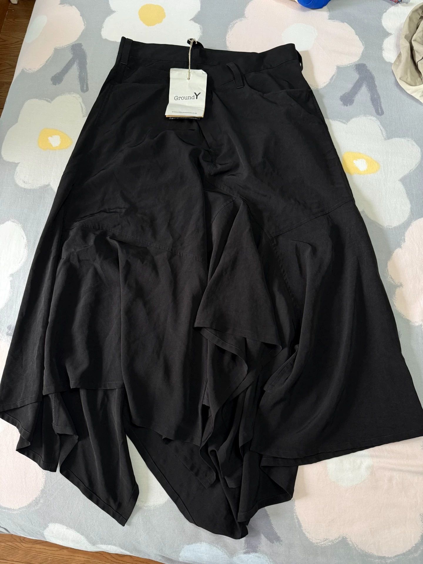 Yohji Yamamoto Yohji Yamamoto B Series Skirt 95 New Size 26" / US 2 / IT 38 - 1 Thumbnail