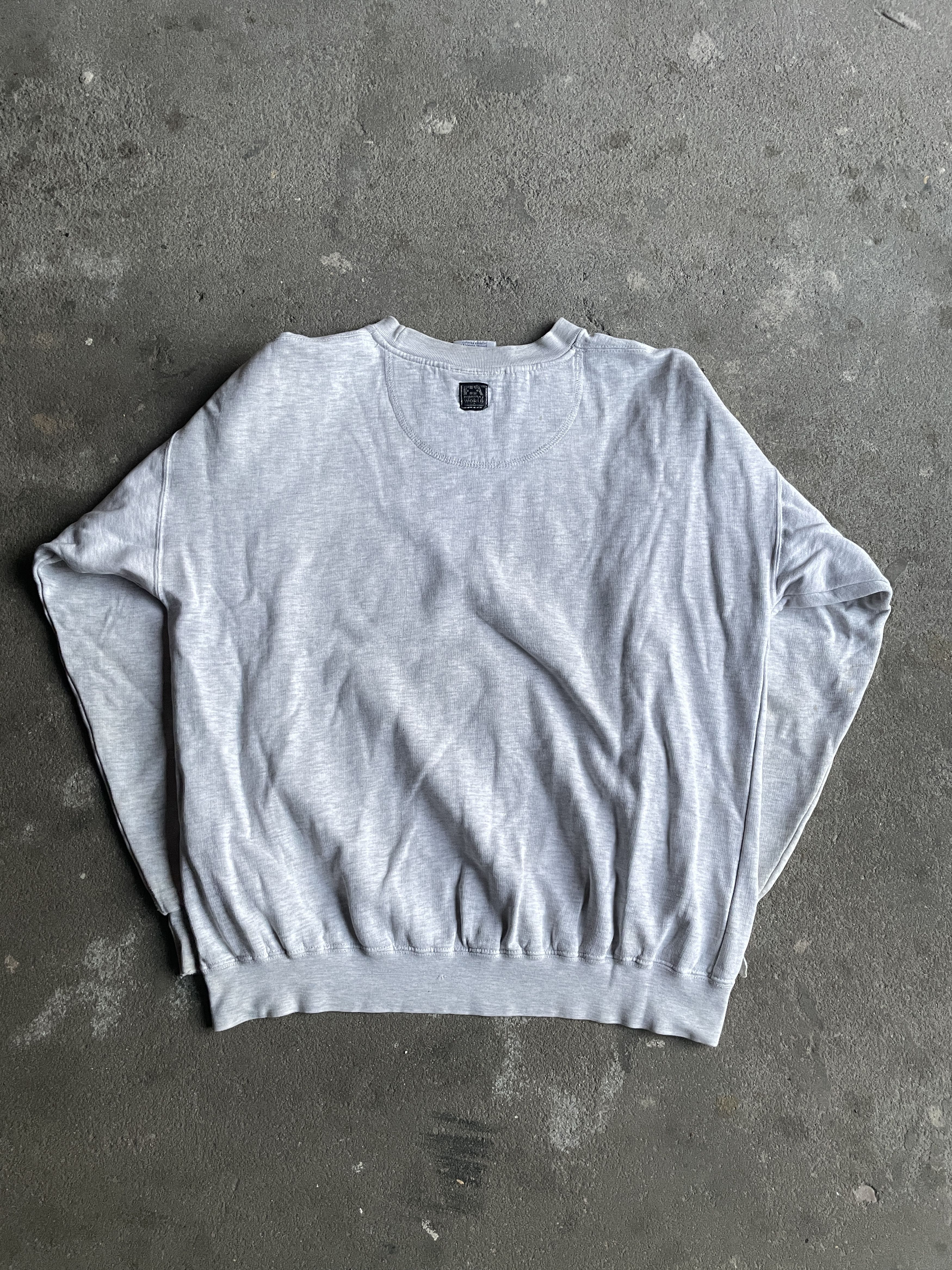 Formula 1 × Vintage Vintage 80 Ayrton Senna formula 1 racing Renault sweatshirt Size US M / EU 48-50 / 2 - 9 Thumbnail