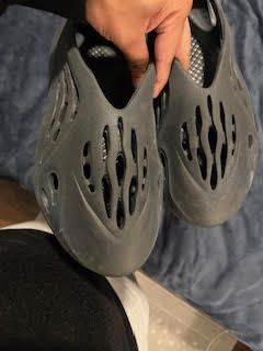 Kanye West Foam Runner Mineral Blue Size US 10 / EU 43 - 2 Thumbnail
