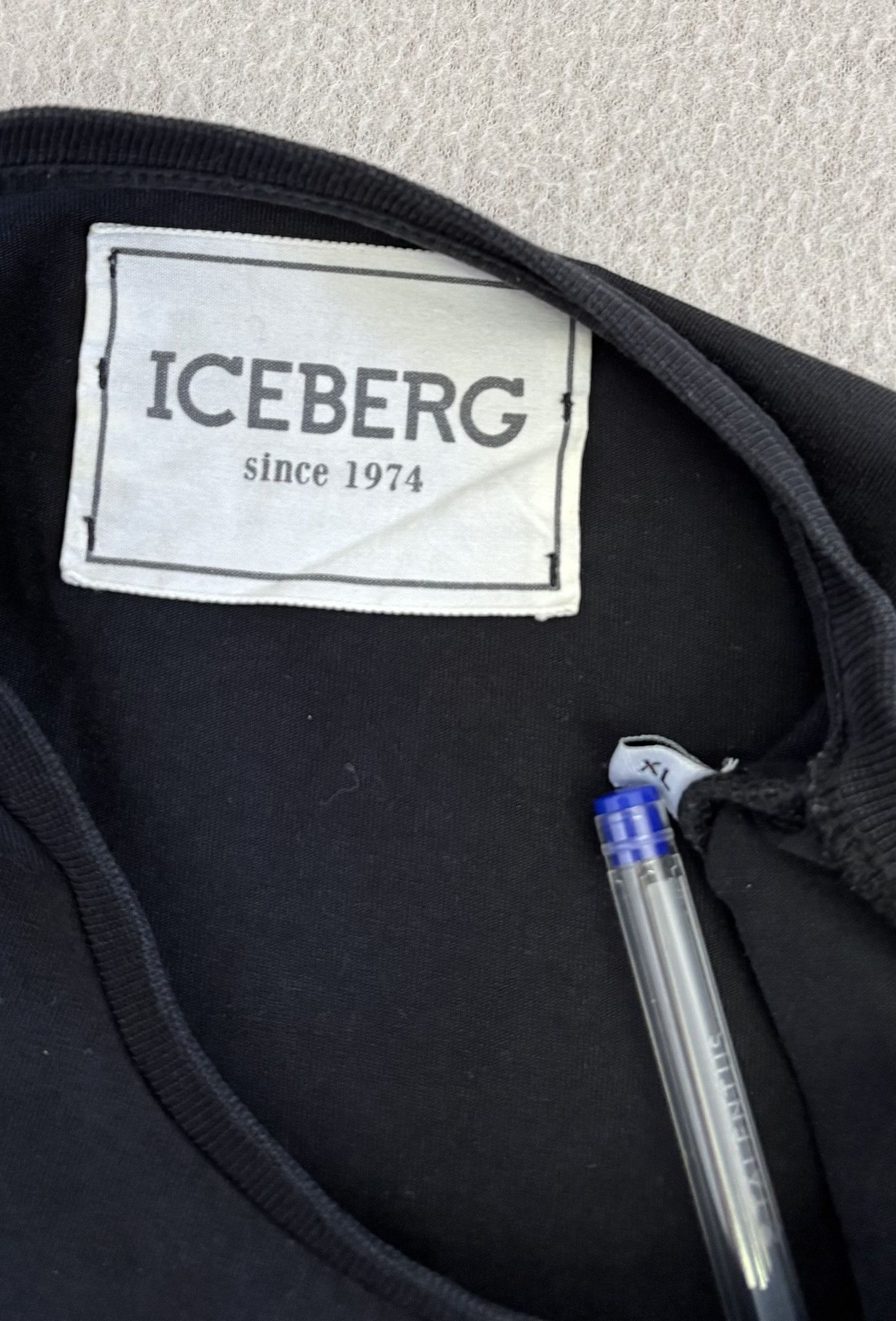 Iceberg Icebreg T-Shirt size XL fit M/L Size US XL / EU 56 / 4 - 11 Thumbnail