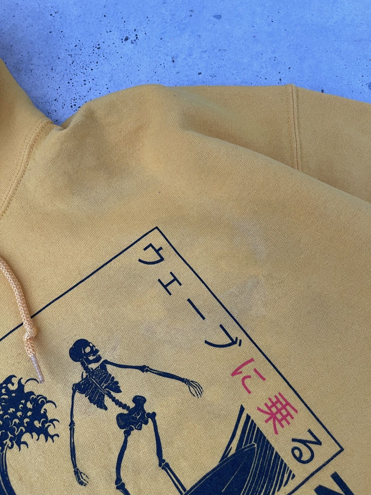 Japanese Brand Kanagawa Japan Faded Yellow Pull Over Hoodie Size US L / EU 52-54 / 3 - 7 Thumbnail