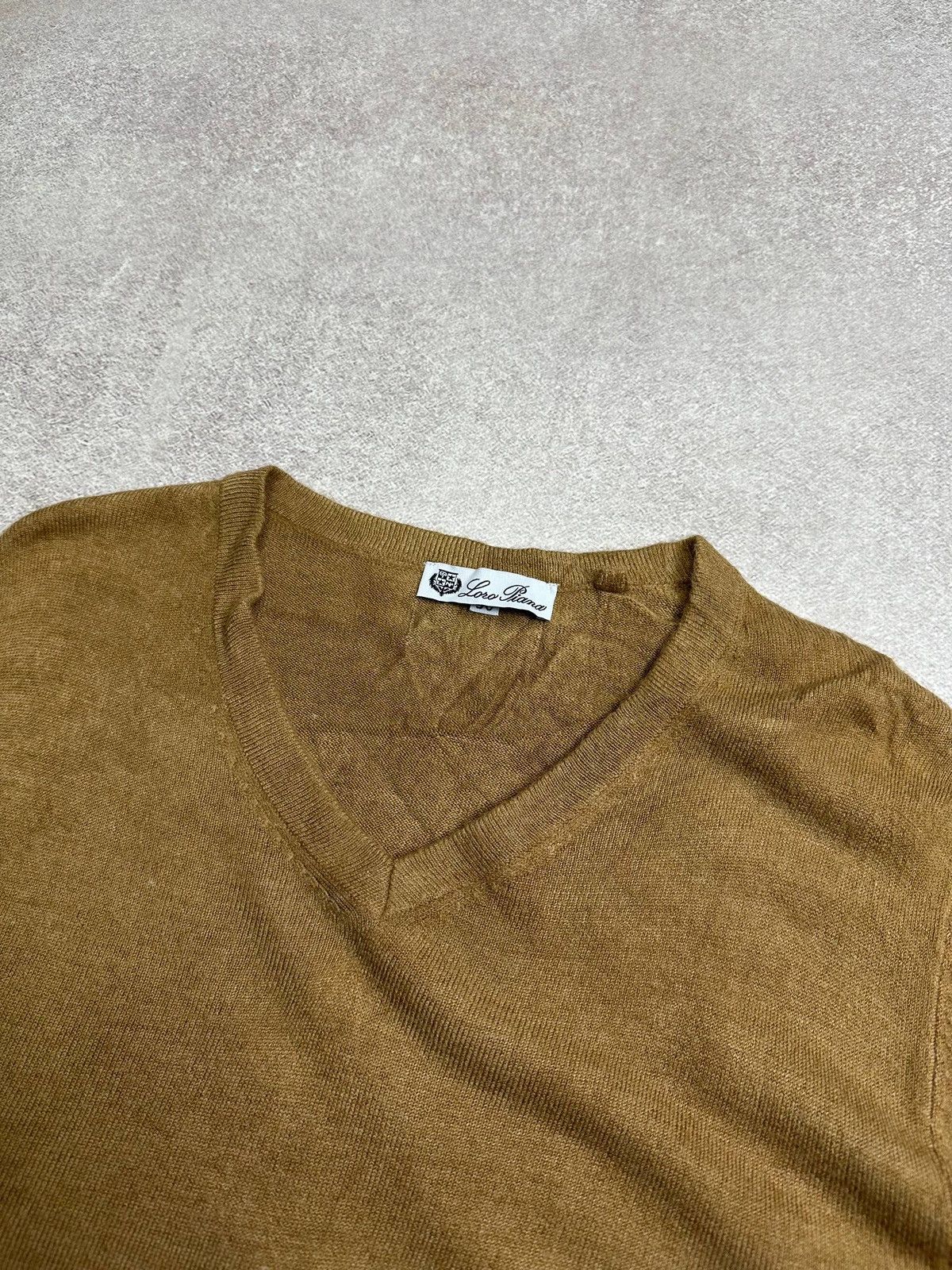 Loro Piana Loro Piana Lana Wool V-neck Sweater Rare Knit IT50 Size US M / EU 48-50 / 2 - 2 Thumbnail
