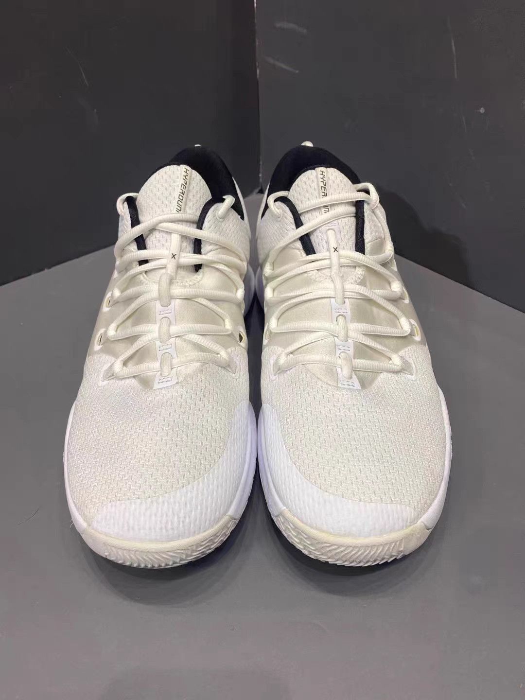 Nike Nike HyperDunk X HD18 Low Basketball Shoes K15 Size US 14 / EU 47 - 2 Thumbnail