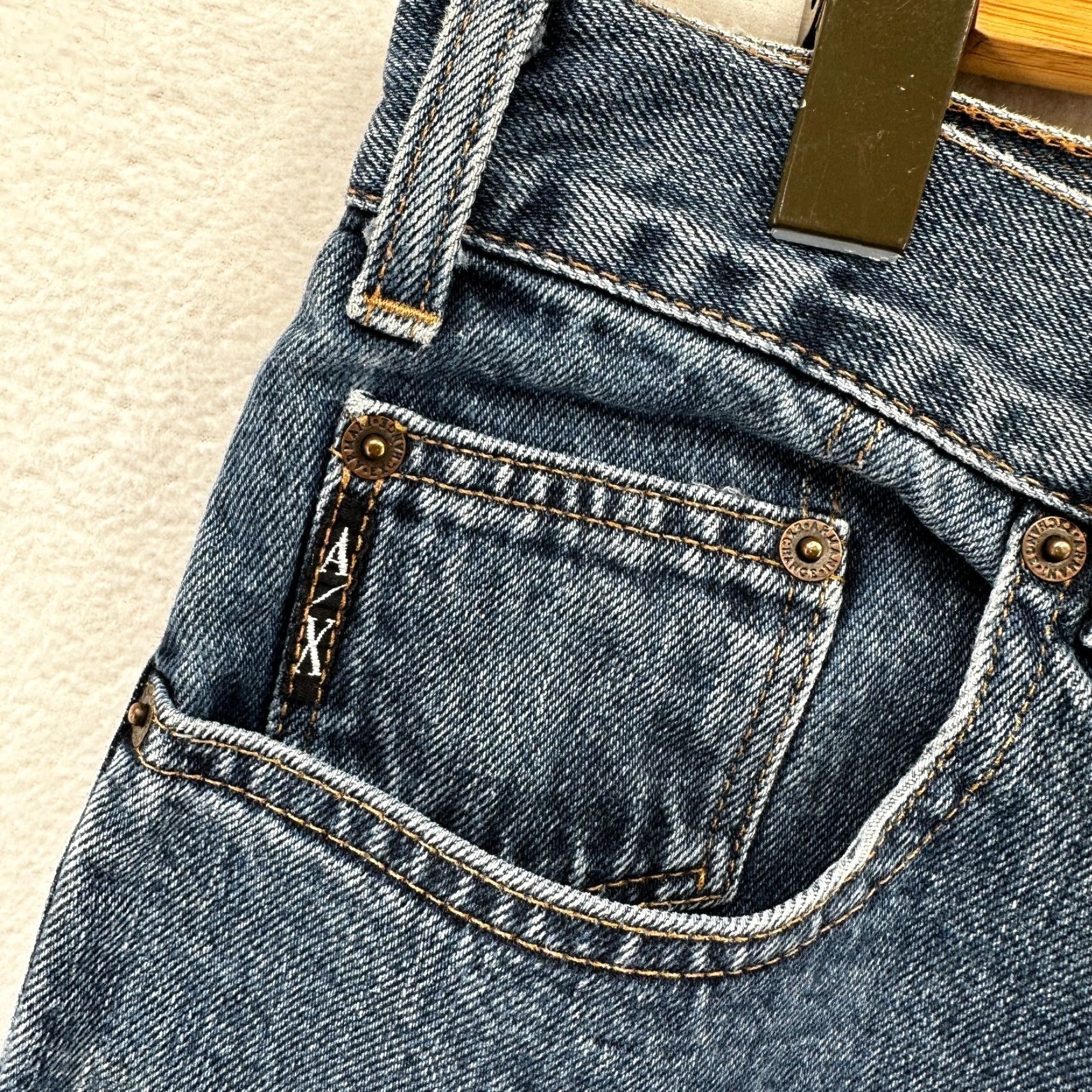 Armani Exchange VINTAGE Armani Exchange Jeans Mens 33x34 Blue Cotton Denim Bootcut Relaxed Jeans USA 90s Mens Size US 33 - 3 Thumbnail