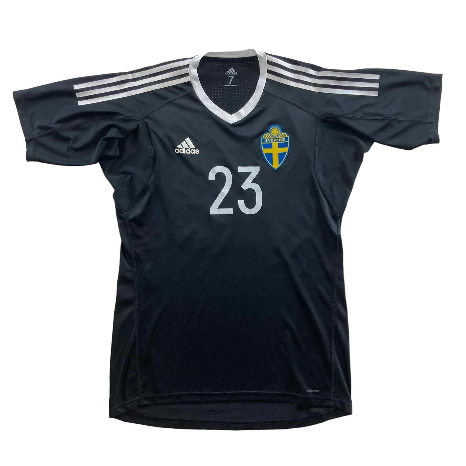 Adidas Sweden 2016-18 Adidas #23 Adizero football jersey size L Size US L / EU 52-54 / 3 - 1 Thumbnail