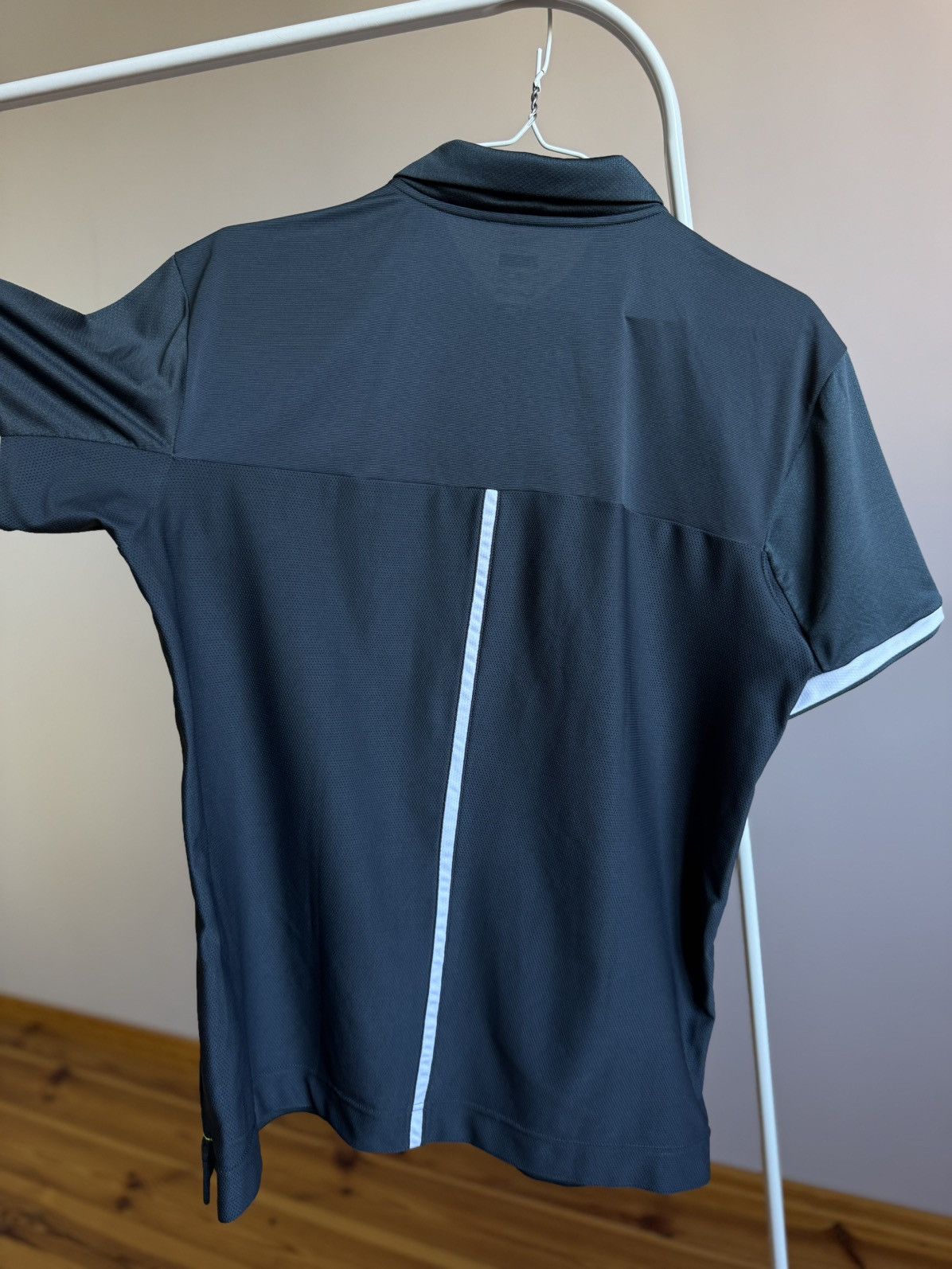 Nike Vintage Nike Tennis Polo T-shirt Golf Roger Federer Style Size US L / EU 52-54 / 3 - 3 Thumbnail