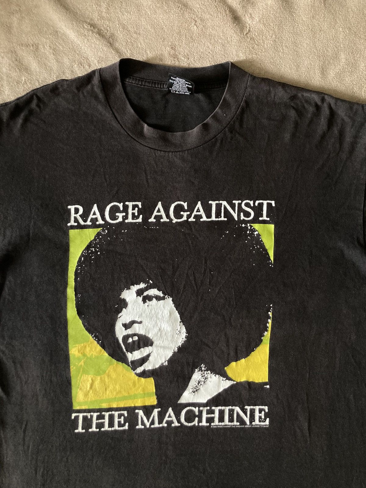 Band Tees VINTAGE RATM ANGELA DAVIS 00s Size US XL / EU 56 / 4 - 2 Thumbnail