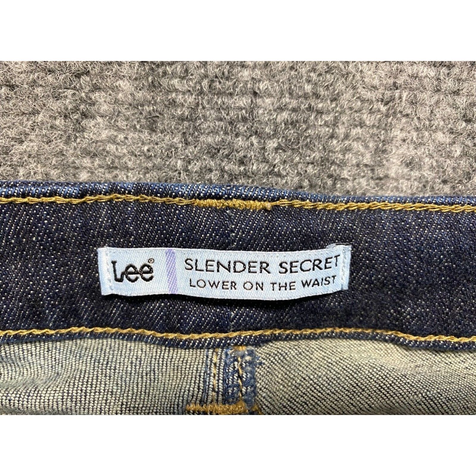 Lee Lee Jeans Womens 8 Medium Slender Secret Lower on The Waist Pockets Blue Faded Size 30" / US 8 / IT 44 - 5 Thumbnail
