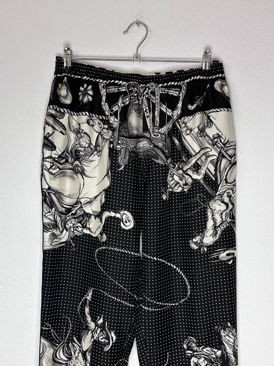 Dolce & Gabbana Dolce & Gabbana Silk Printed Trousers Size 46 Made in Italy Size US 32 / EU 48 - 4 Thumbnail