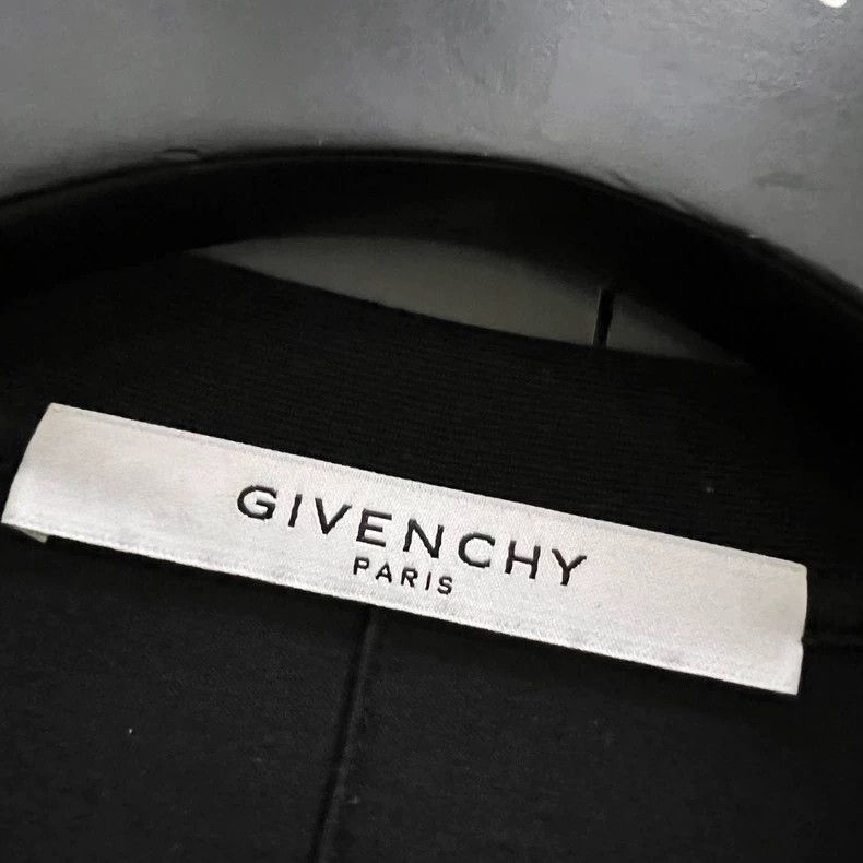 Givenchy Givenchy Short-sleeved Dress with Rhinestone Buttons Size S / US 4 / IT 40 - 2 Thumbnail