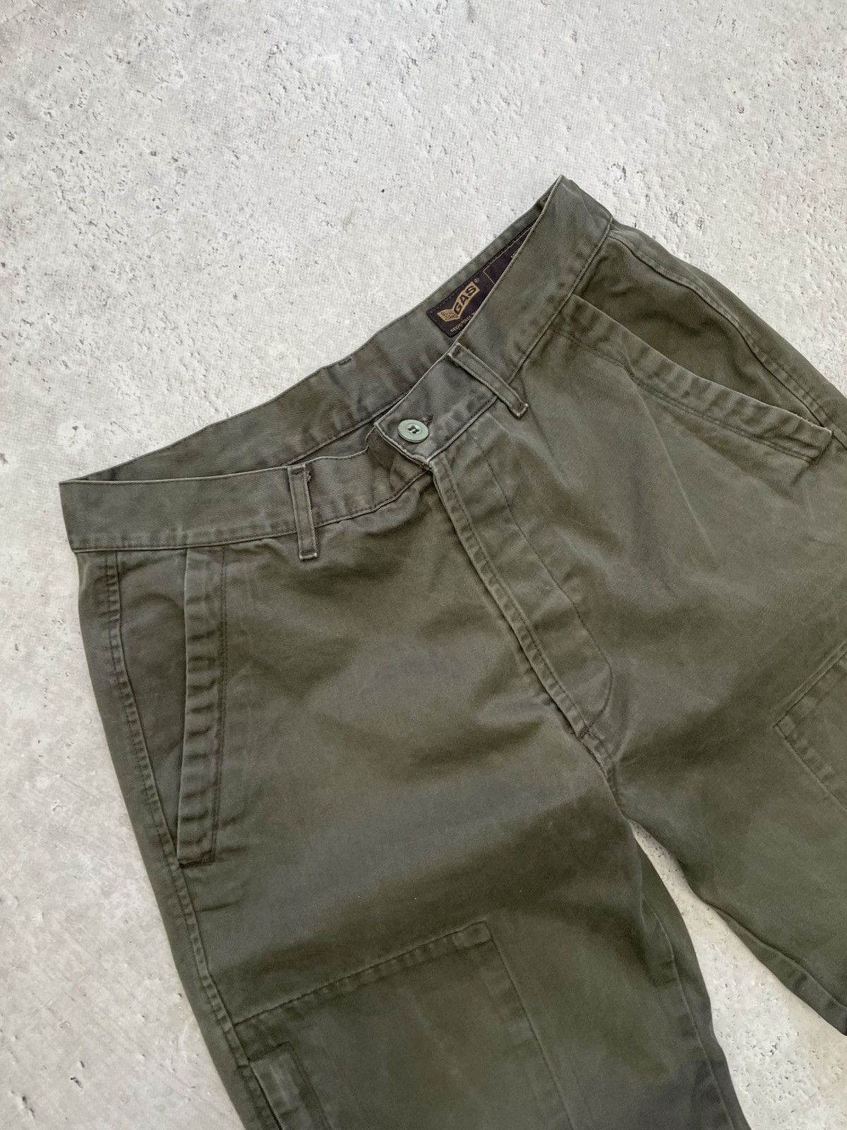 semanticdesign Rare woashed distressed camo pants if siz was nine y2k Size US 33 - 4 Thumbnail
