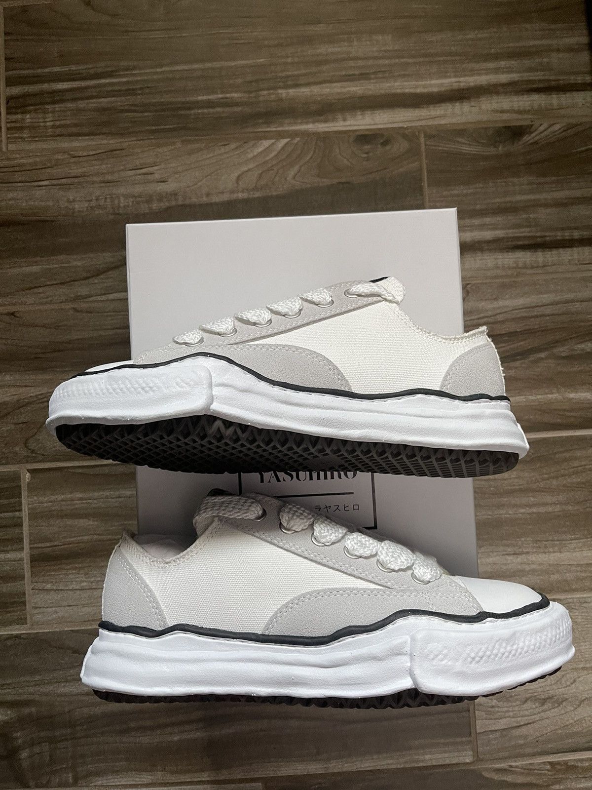 Maison MIHARA YASUHIRO Maison MIHARA YASUHIRO Peterson Low Size US 9 / EU 42 - 1 Thumbnail