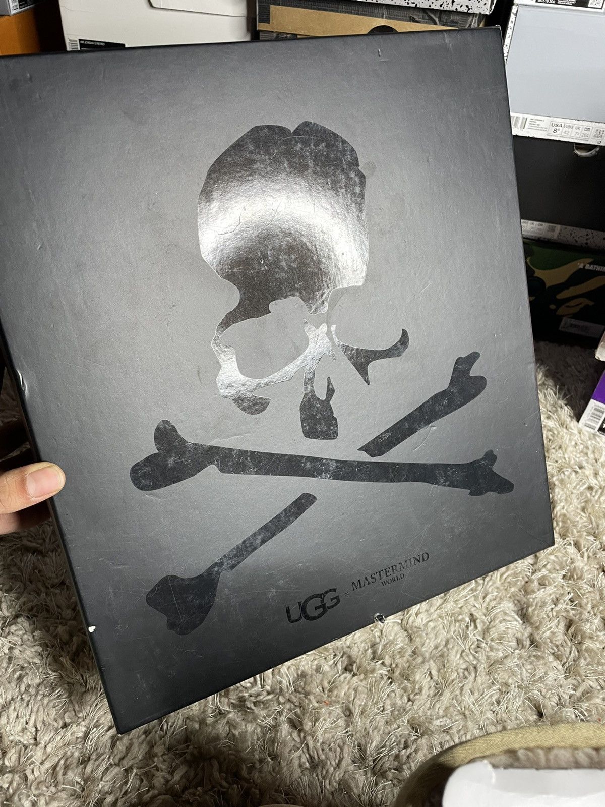 Mastermind World × Ugg Ugg x Mastermind beige Size US 10 / EU 43 - 14 Thumbnail