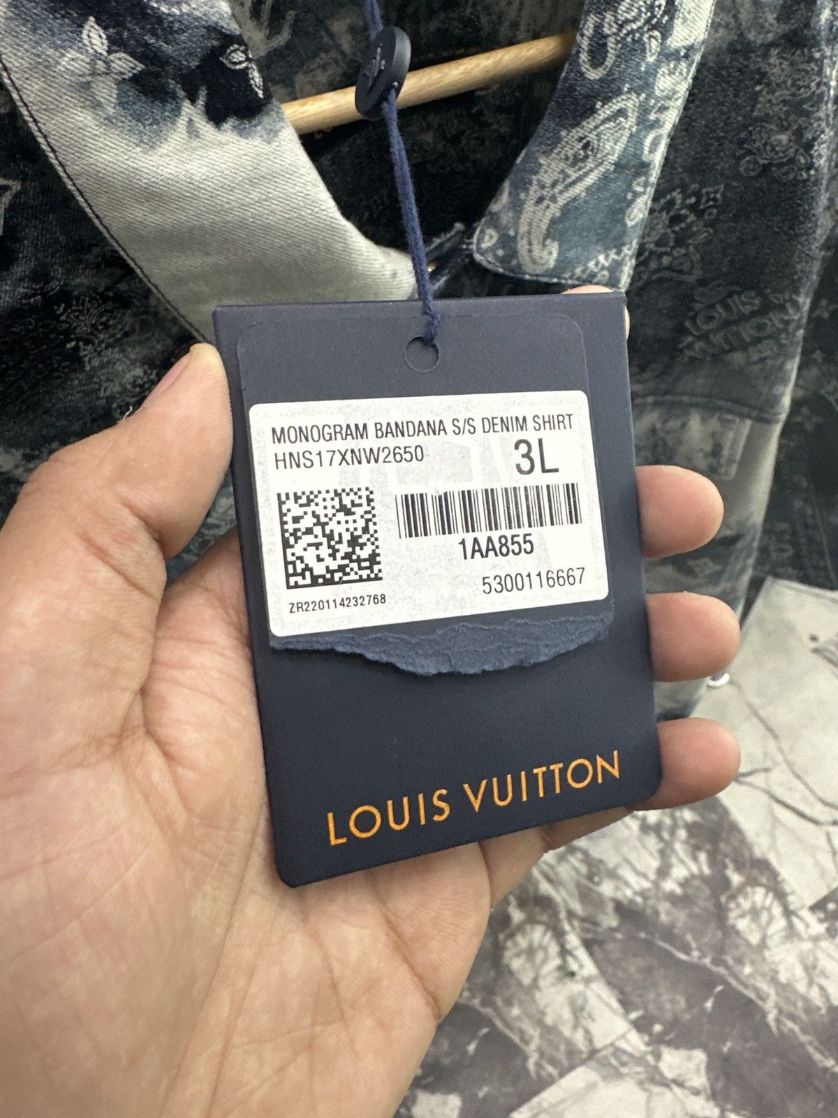 Louis Vuitton Louis Vuitton Monogram Bandana Short-Sleeved Denim Shirt Size US XXL / EU 58 / 5 - 6 Thumbnail