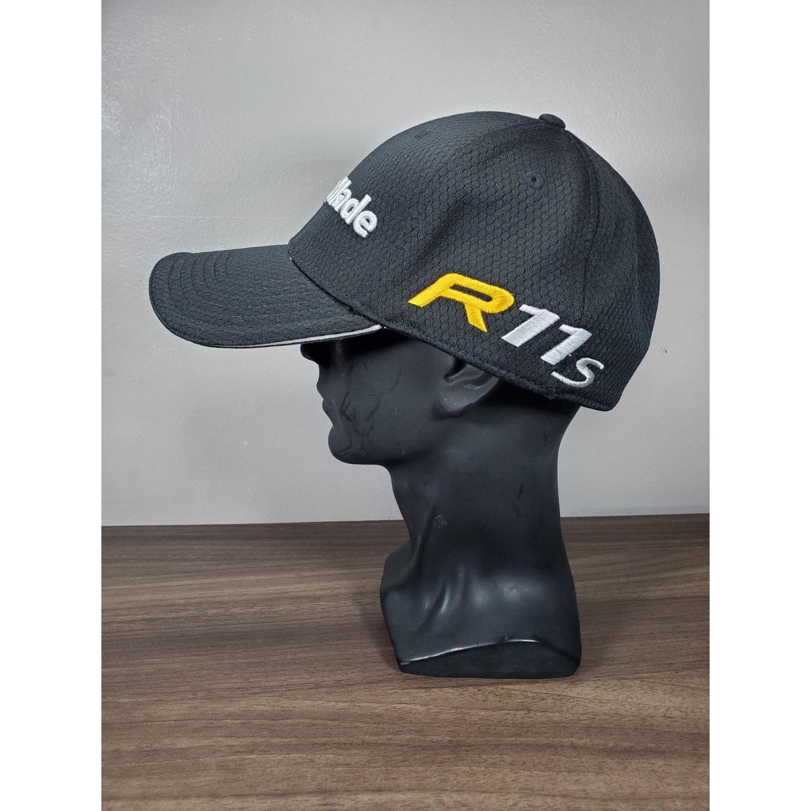 Adidas × TaylorMade TaylorMade R11s Penta Golf Hat Flexfit Cap Stretch Fit L/XL Size ONE SIZE - 4 Thumbnail
