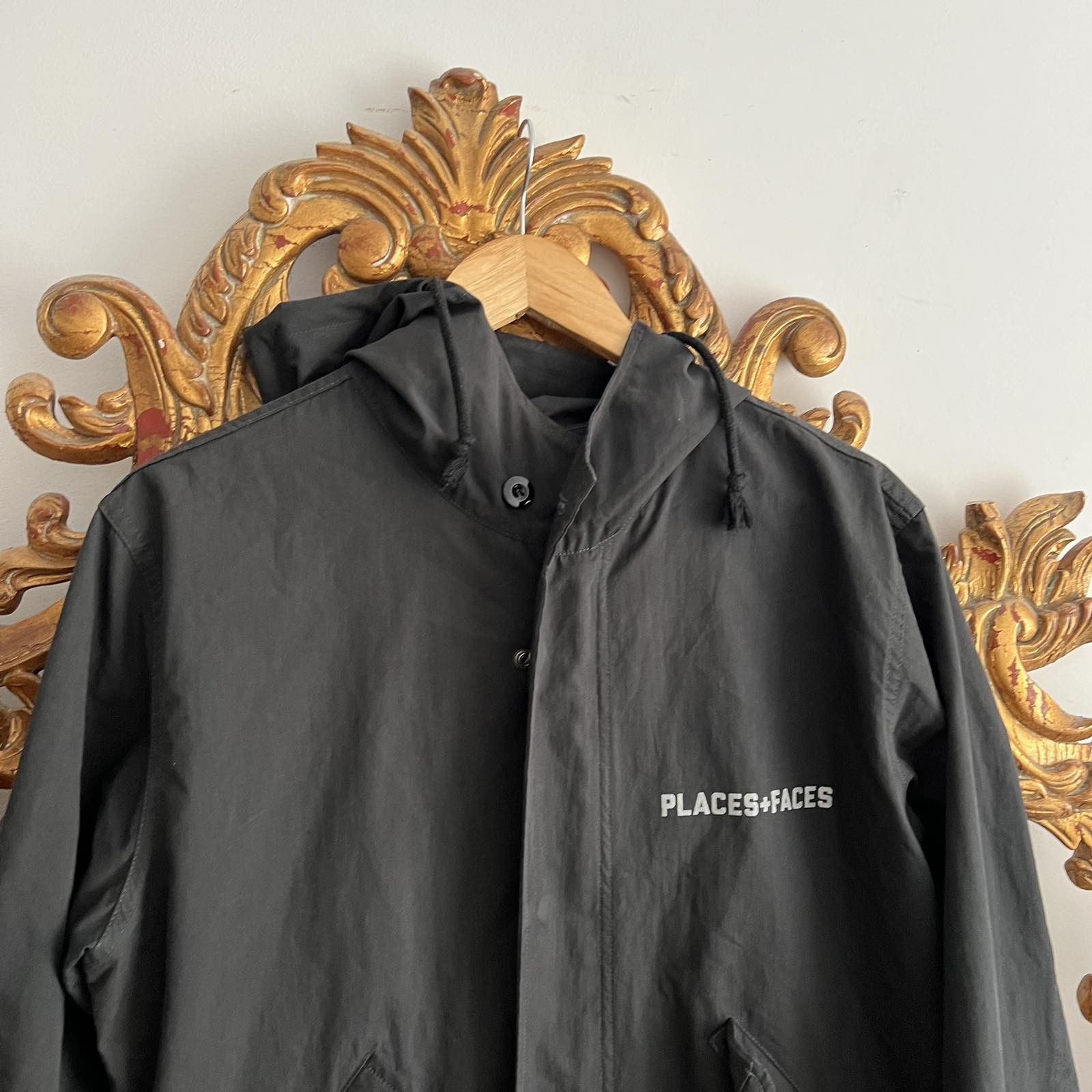 Places + Faces Places+Faces Windbreaker Black jacket Sz S Size US S / EU 44-46 / 1 - 2 Thumbnail