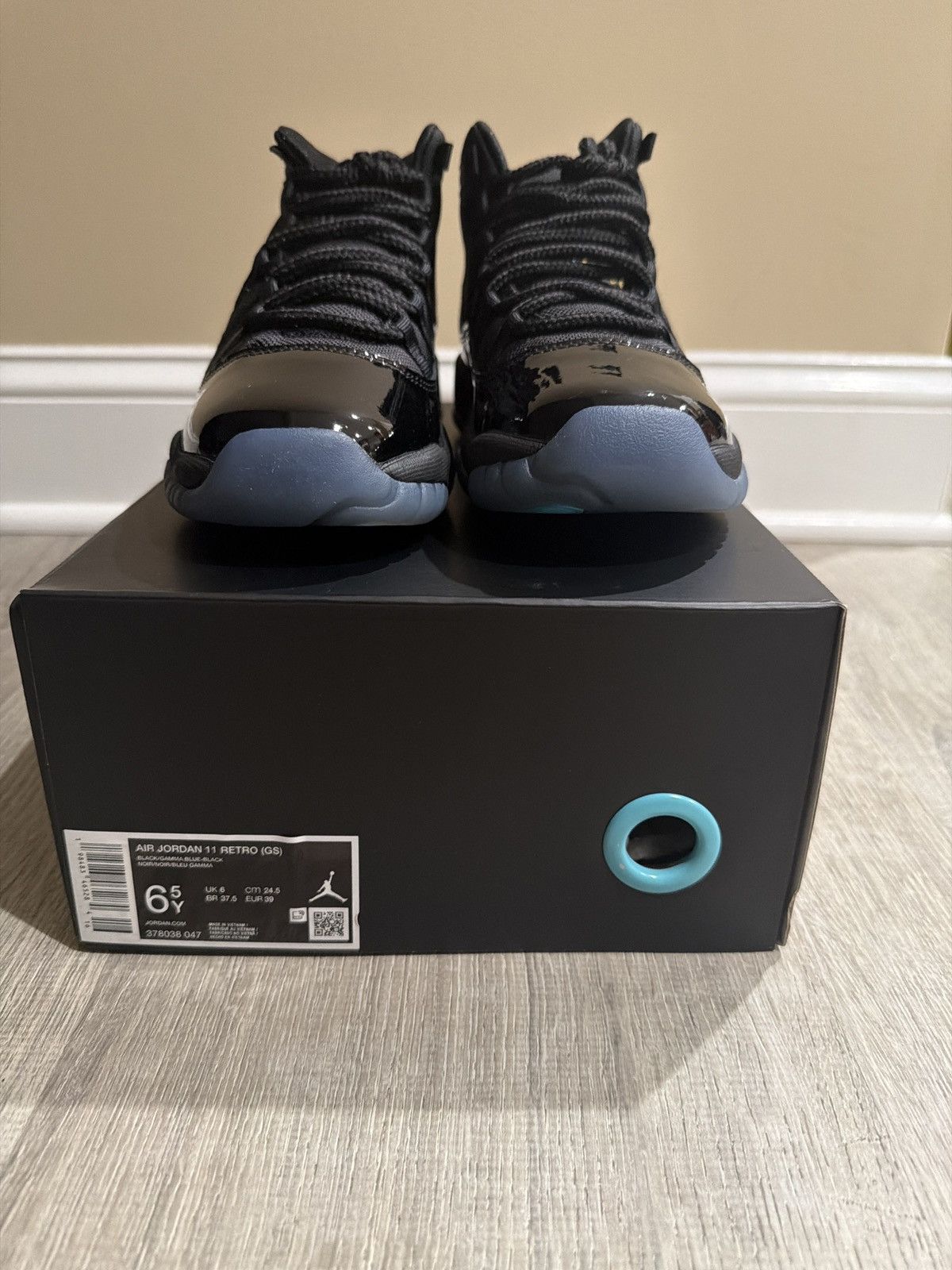 Jordan Brand Jordan 11 Retro Gamma Blue Size US 6.5 / EU 39-40 - 1 Thumbnail