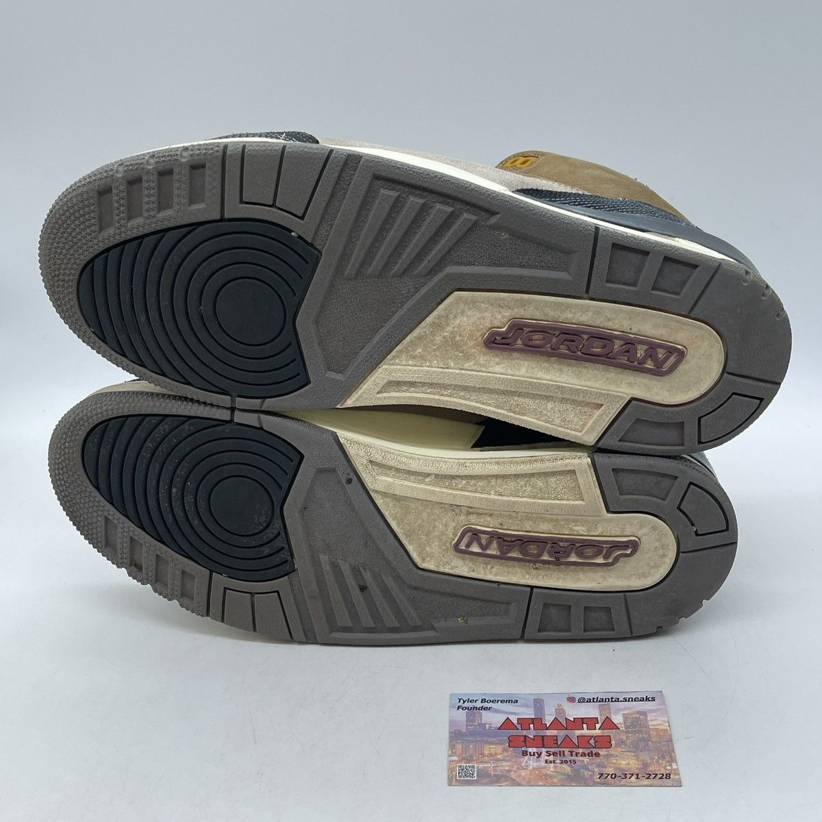 Jordan Brand Air Jordan 3 winterized Size US 11 / EU 44 - 7 Thumbnail