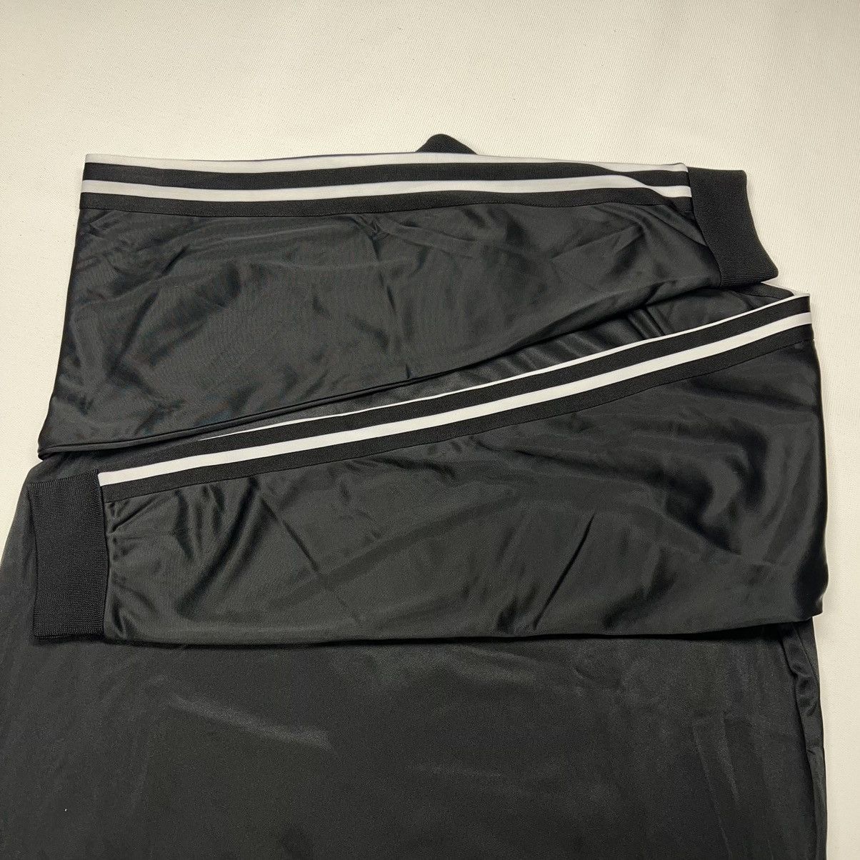 Hard Rock Cafe NEW Hard Rock Cafe Track Jacket Black Full Zip Coach Warm Up Size US XXL / EU 58 / 5 - 13 Thumbnail