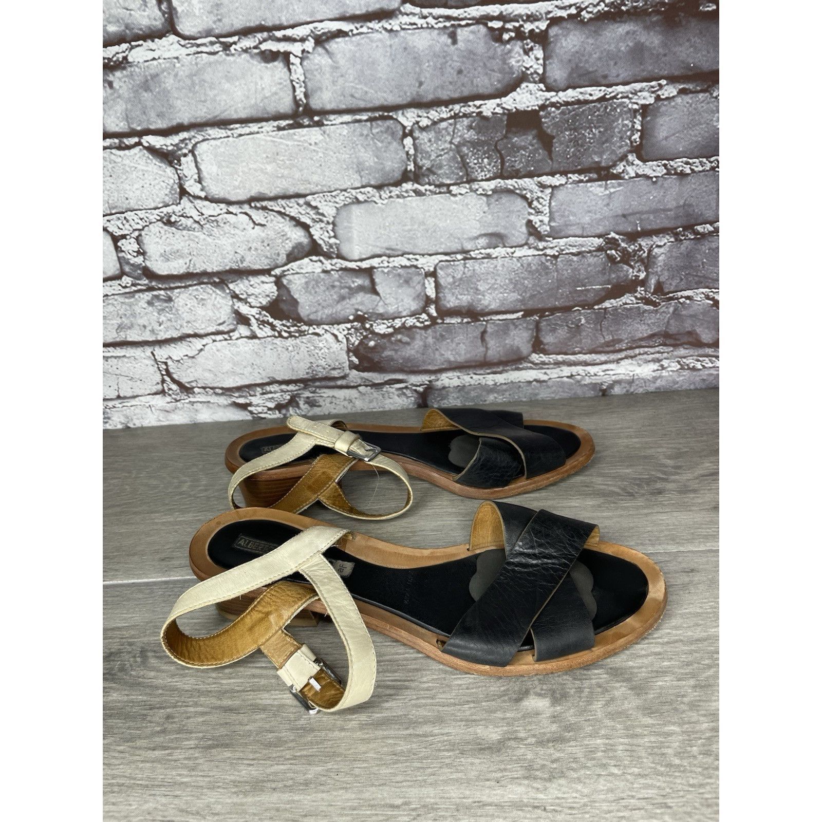 Alberto ALBERTO FERMANI Black Ivory Leather Ankle Strap Heel Sandals Size US 10.5 / IT 40.5 - 16 Thumbnail