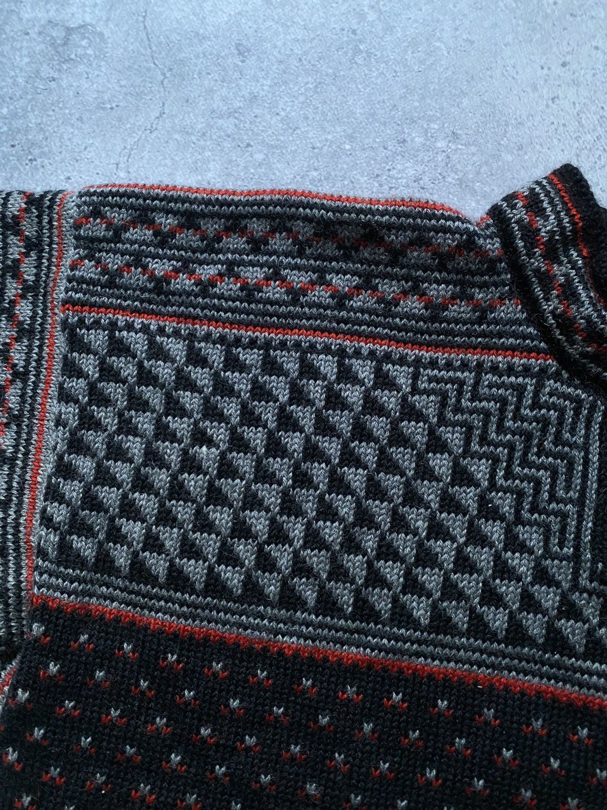 Dale Of Norway Vintage Dale Of Norway Sweater Icelandic Wool Ski Knit Size US L / EU 52-54 / 3 - 8 Thumbnail