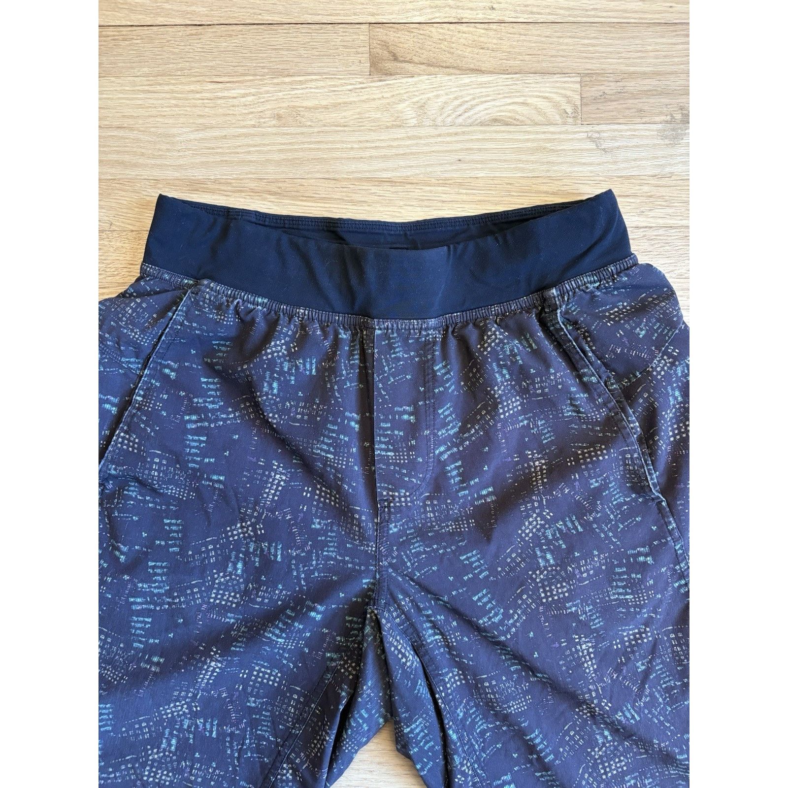 Lululemon Lululemon Surge Shorts Men Small Black Gym Running Training Size US 28 / EU 44 - 5 Thumbnail