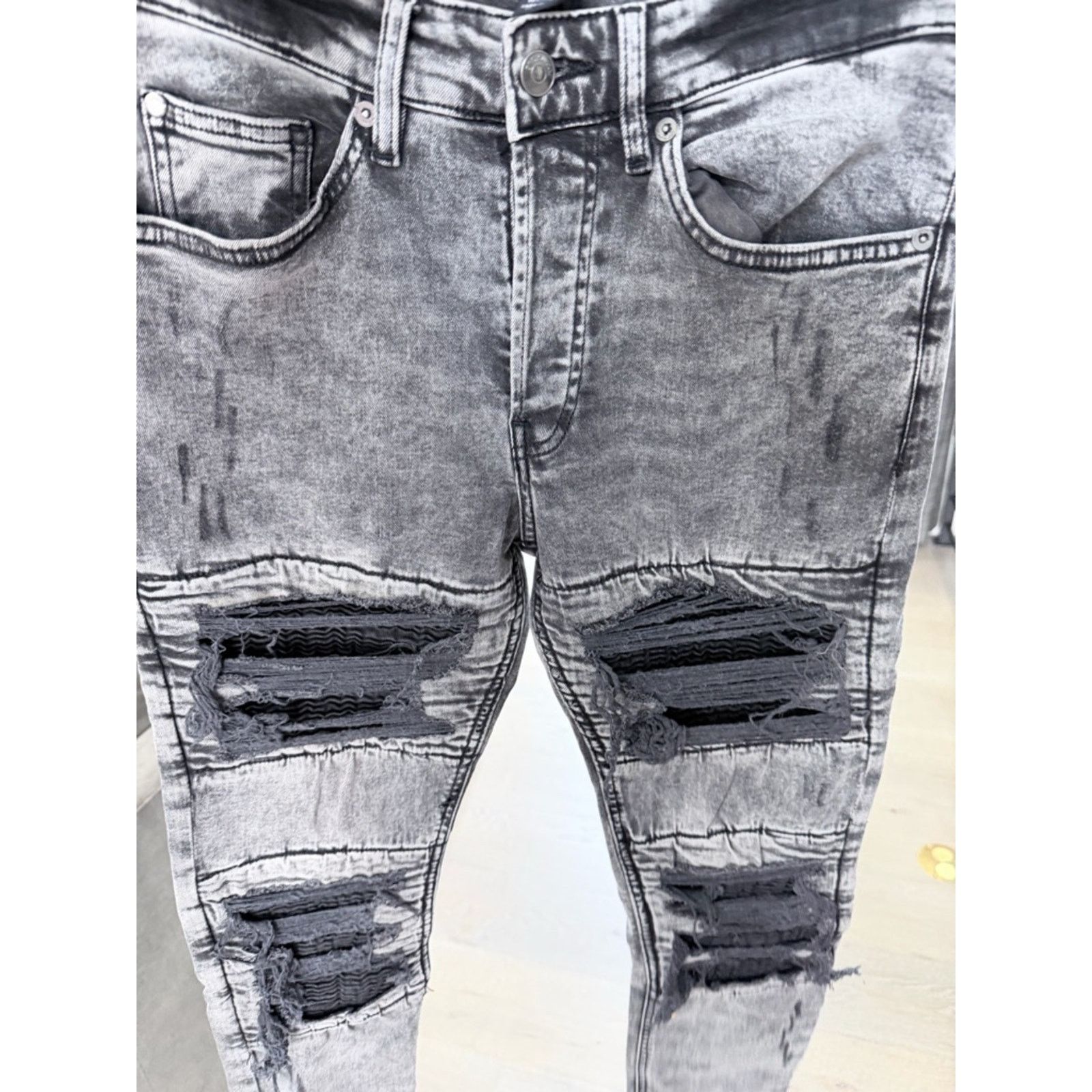 H&M H&M Grey Acid-Wash Skinny Jeans w Black Distressed Panels Size US 30 / EU 46 - 4 Thumbnail