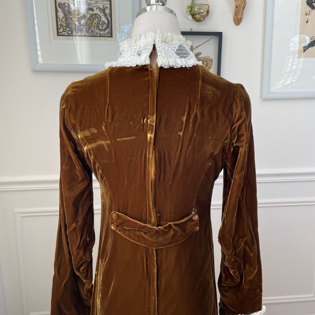 Vintage Vintage 70s Brown Velvet Maxi Dress Lace Collar Cuff XS Size XS / US 0-2 / IT 36-38 - 6 Thumbnail