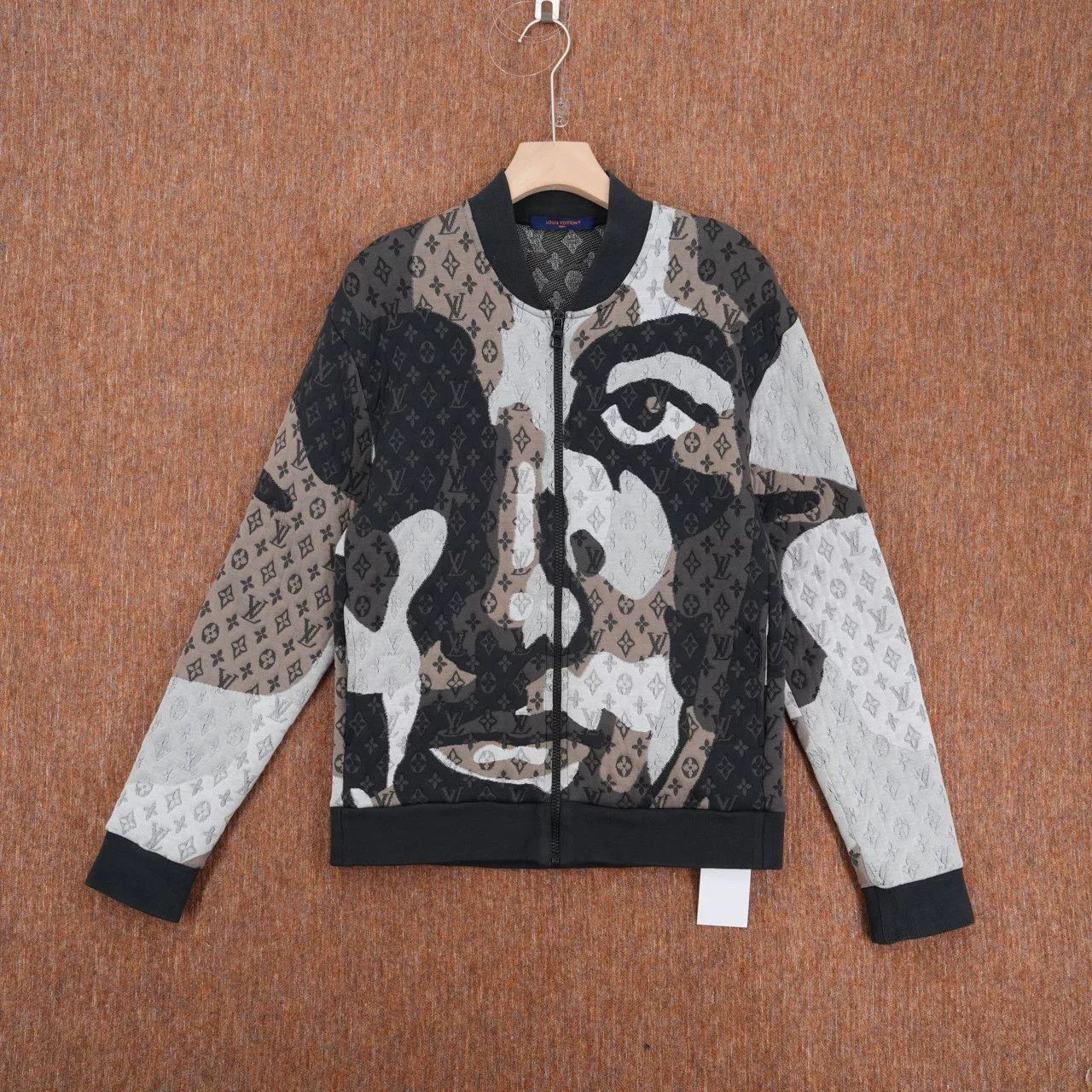 Louis Vuitton Louis Vuitton Logo Abstract Face Baseball Jacket Size US S / EU 44-46 / 1 - 1 Thumbnail