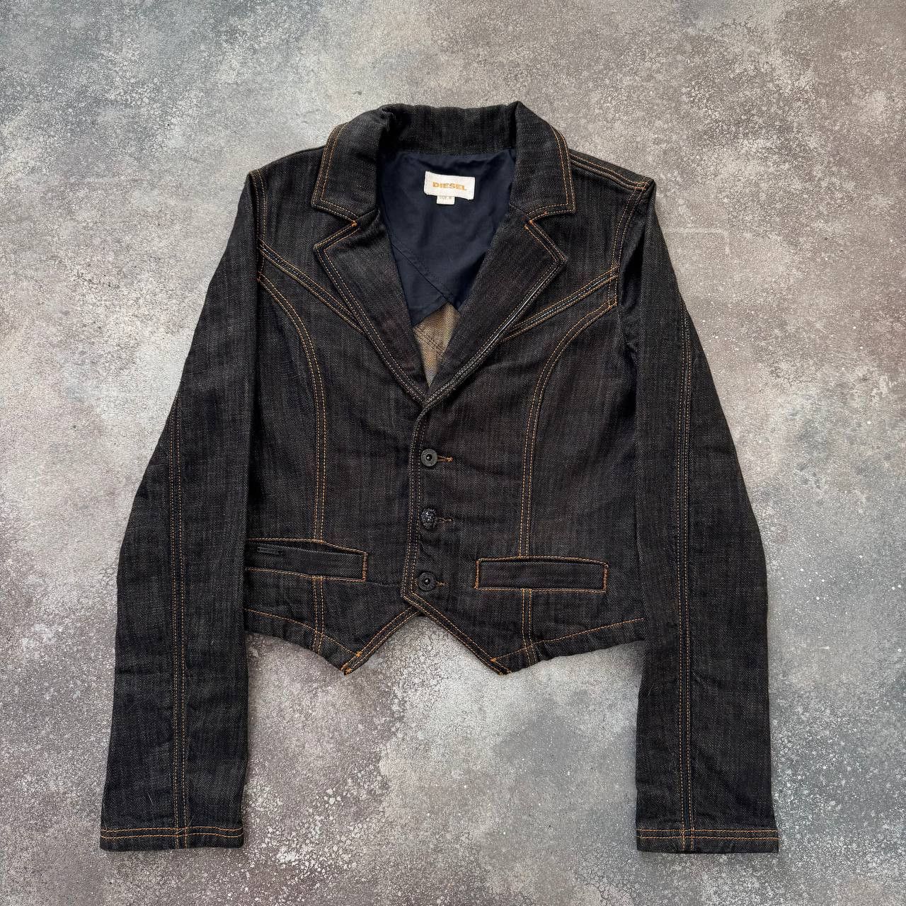 Diesel Diesel Vintage Washed Denim Jacket Size M / US 6-8 / IT 42-44 - 1 Thumbnail