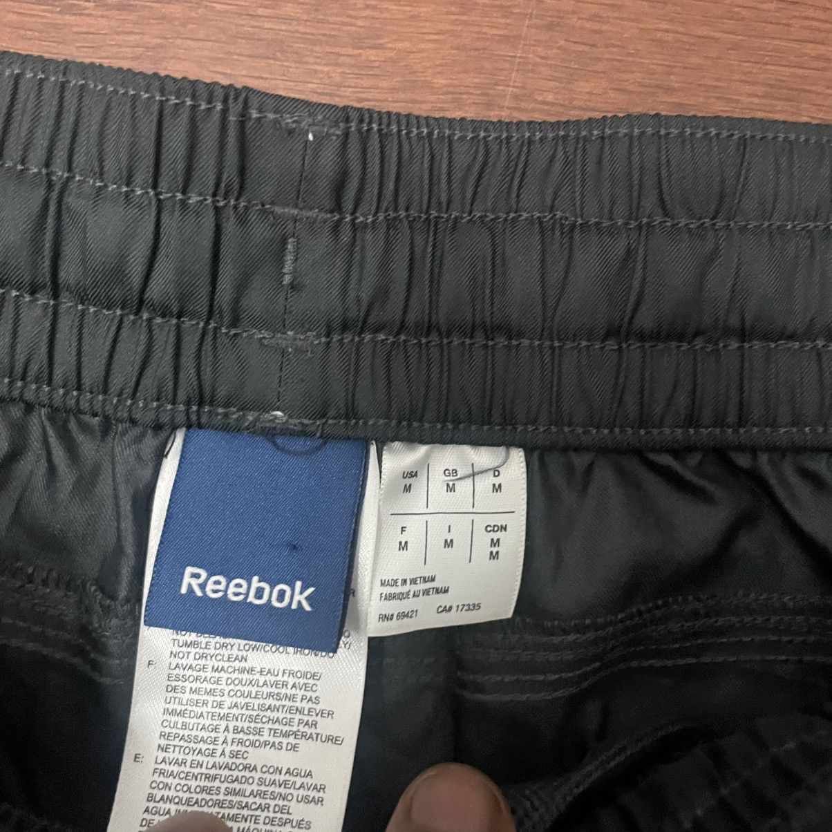 Reebok Reebok vintage striped black and hot red trackpants Size US 31 - 4 Thumbnail