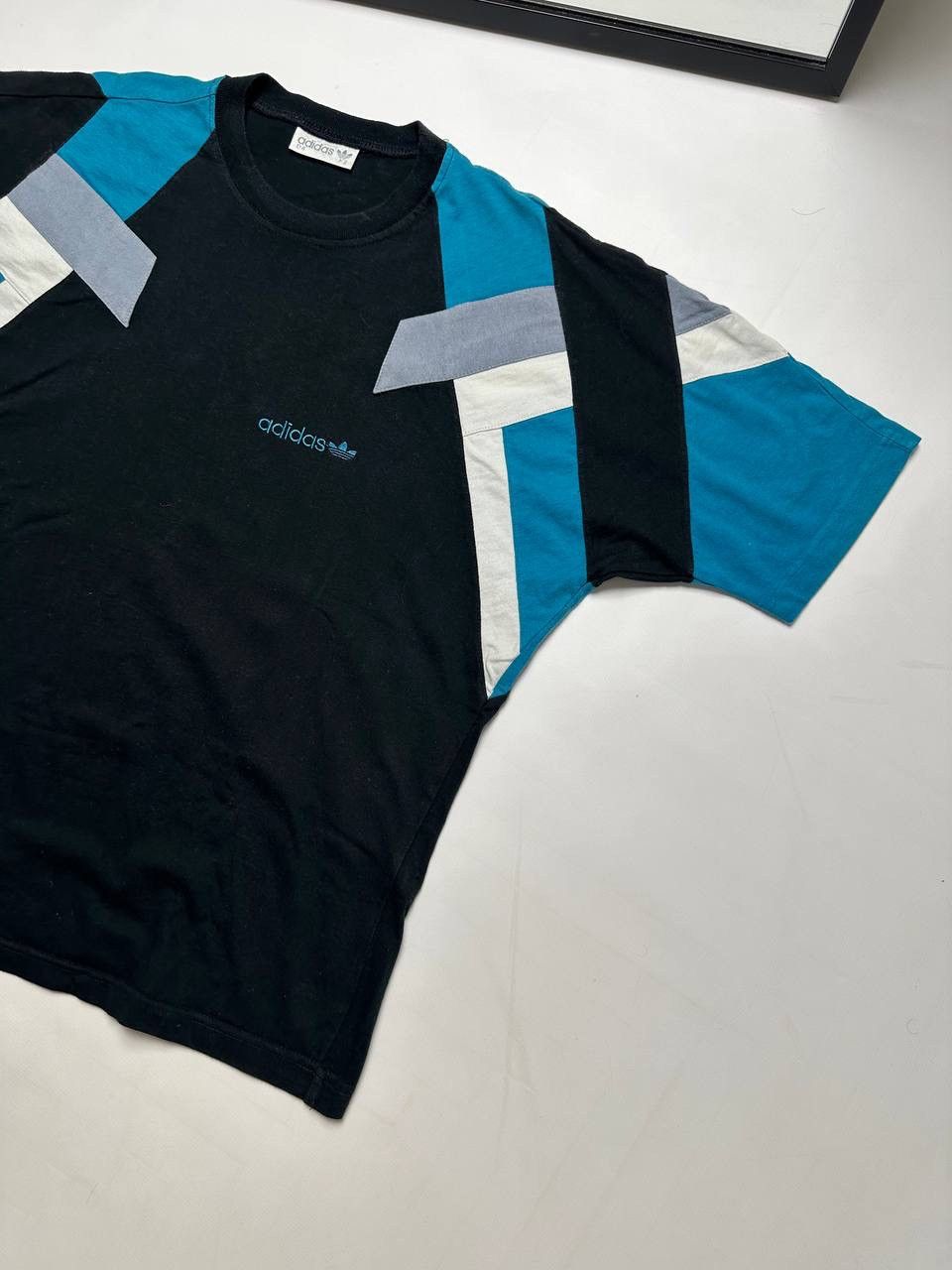 Adidas 80s Vintage Adidas Archive Equipment Style Rare T Shirt Size US S / EU 44-46 / 1 - 3 Thumbnail