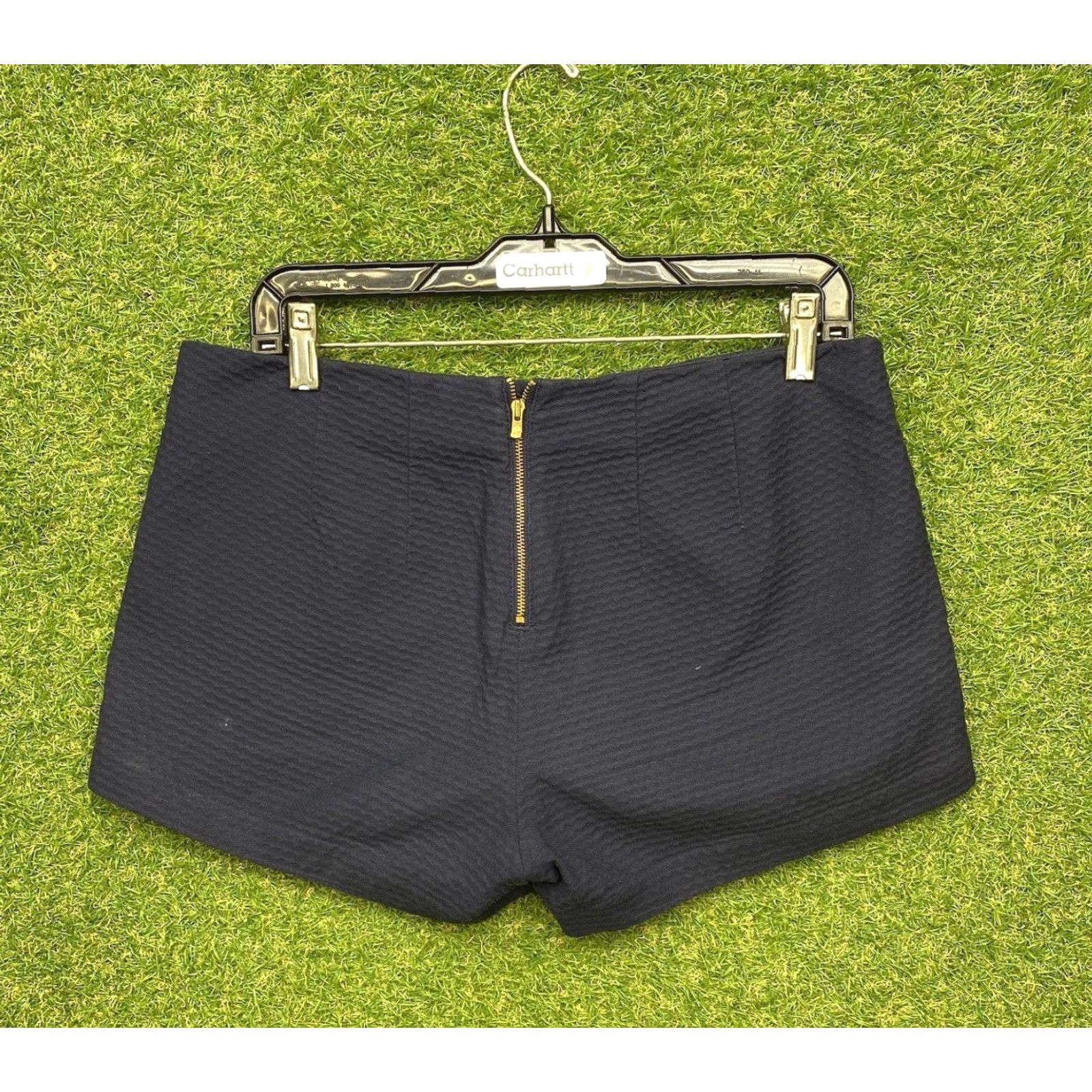Lilly Pulitzer LILLY PULITZER Shorts Womens 4 Navy Blue Colette Sailer Boy Shorts Bermuda 5-Pocket Zipper Button Flat Front Dark Wash Blue Womens Size 27" / US 4 / IT 40 - 2 Thumbnail